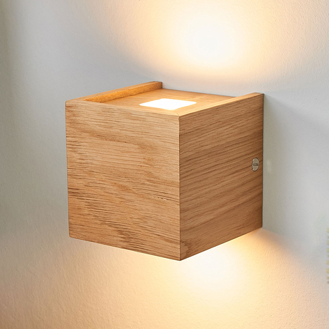 Lucande Mila LED-Wandlampe aus Eichenholz, 10 cm