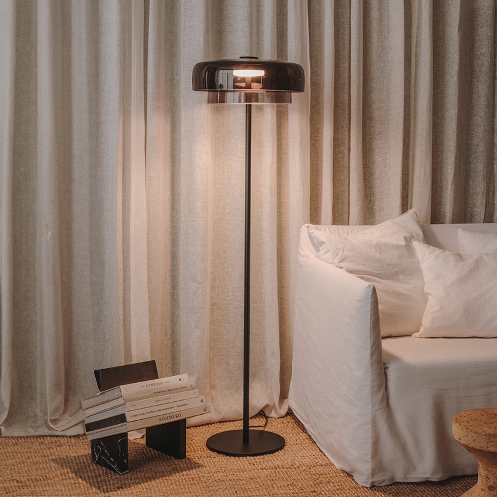 LEDS-C4 LED lampe sur pied Levels, 2 couches, noir, verre, CCT