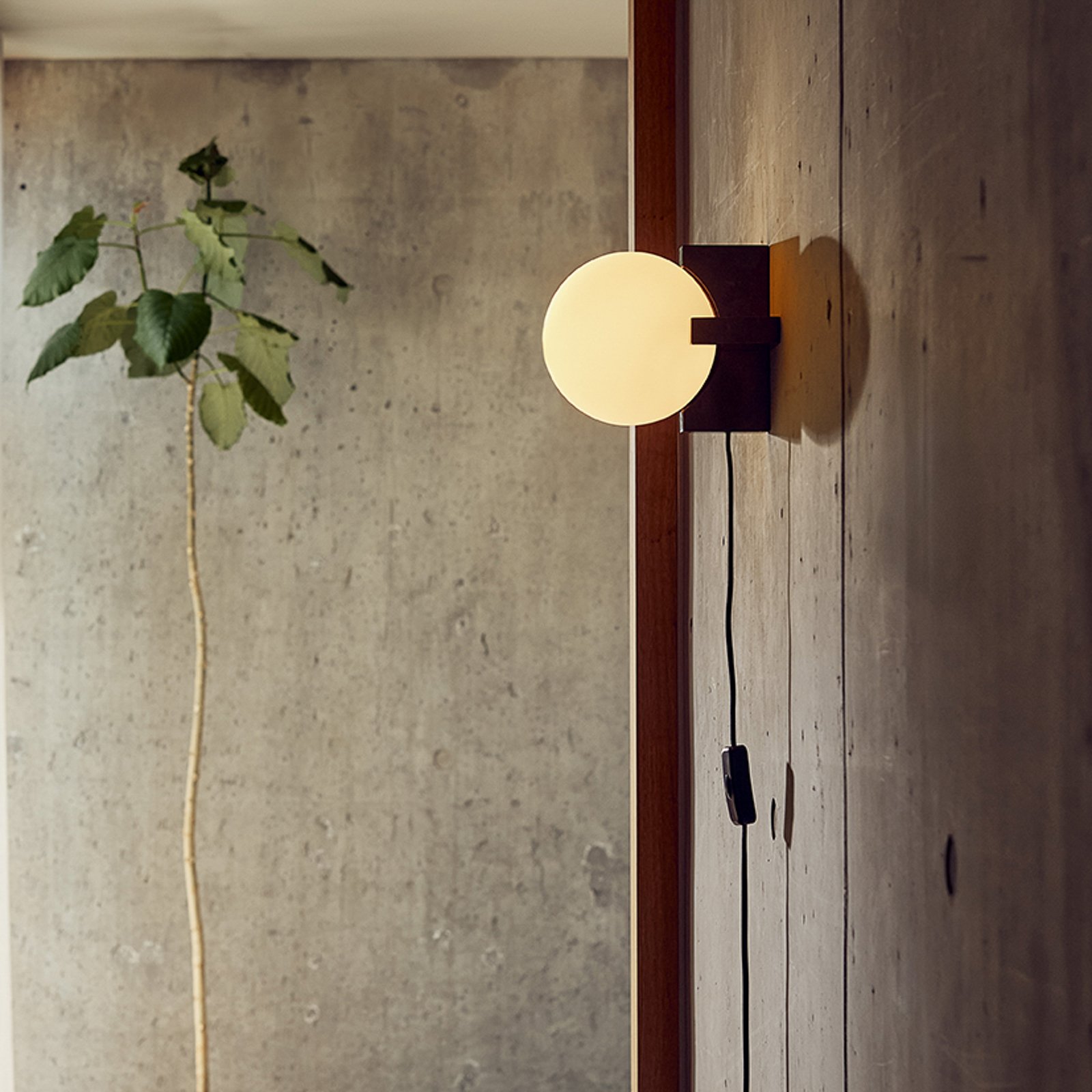 Hito table lamp - FRANDSEN