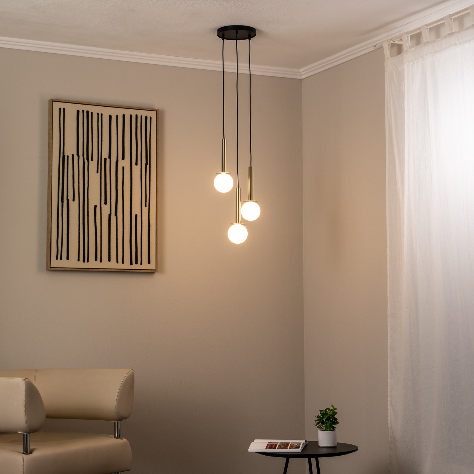 Hängeleuchte Daisy, 3-flammig, gold/weiß/schwarz, Glas Hängeleuchte Daisy, 3-flammig, gold/weiß/schwarz, Glas