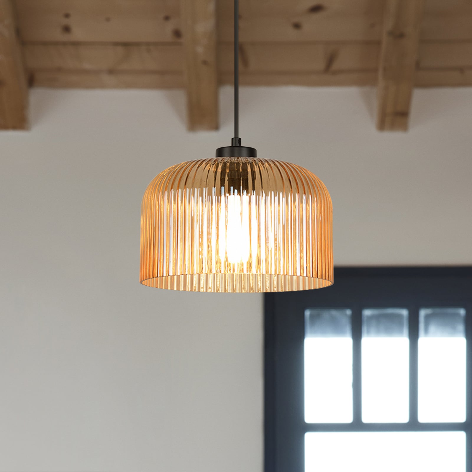 Piekaramā lampa „Luigi“, dzintara krāsā/melnā krāsā, Ø 25 cm, stikls