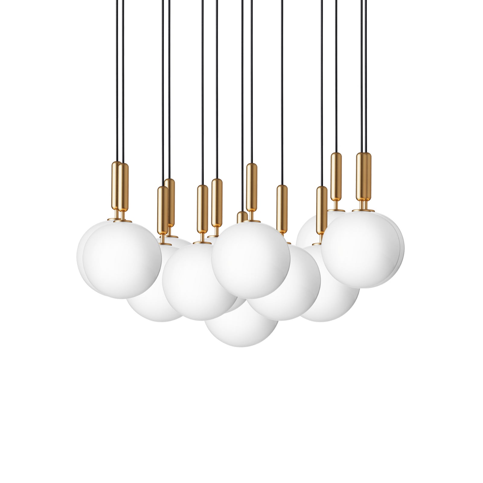 Miira 13 lysekrone, messing/opal, Ø 98 cm, 13-flammet - Nuura