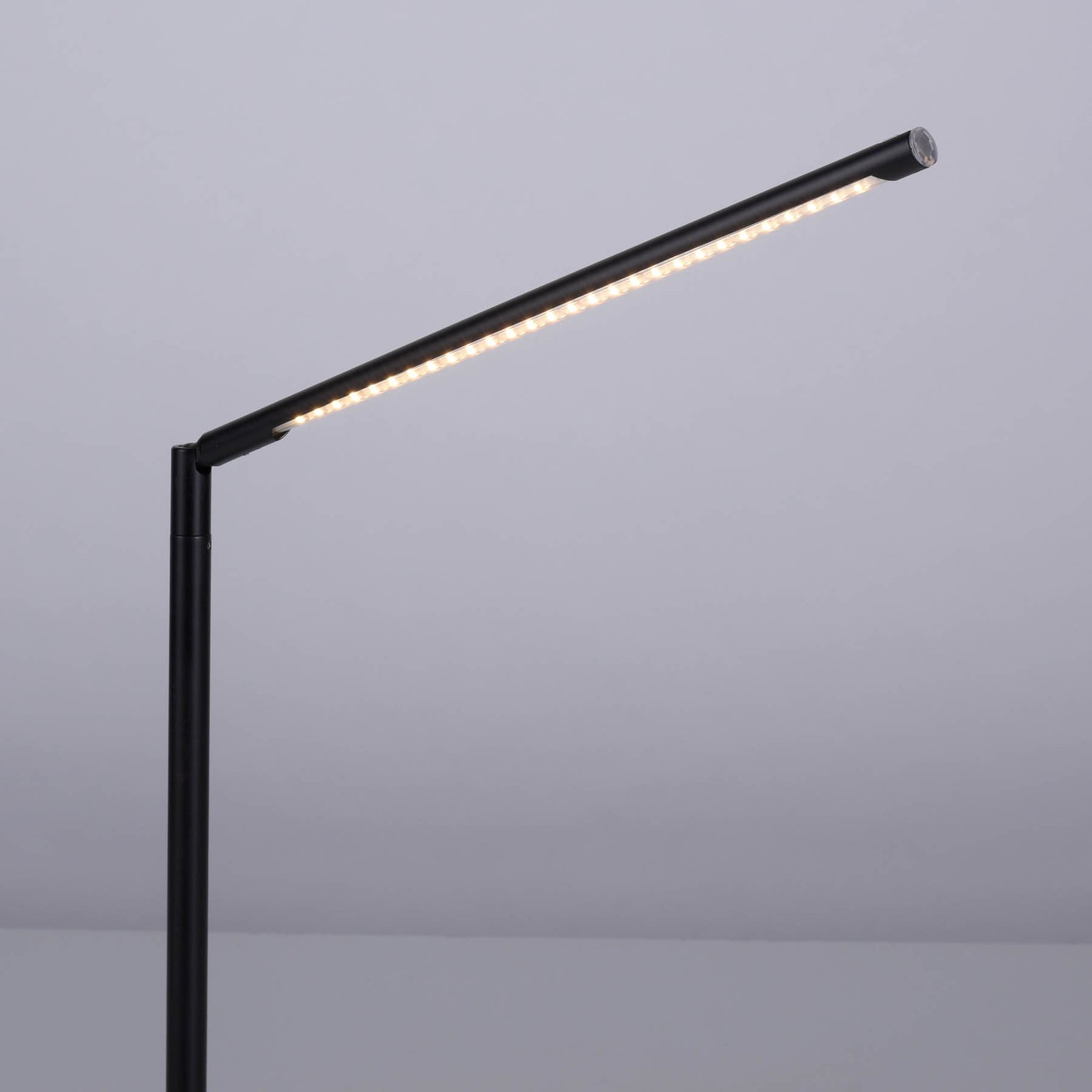 Stolná lampa LED Dawda, stmievateľná, čierna