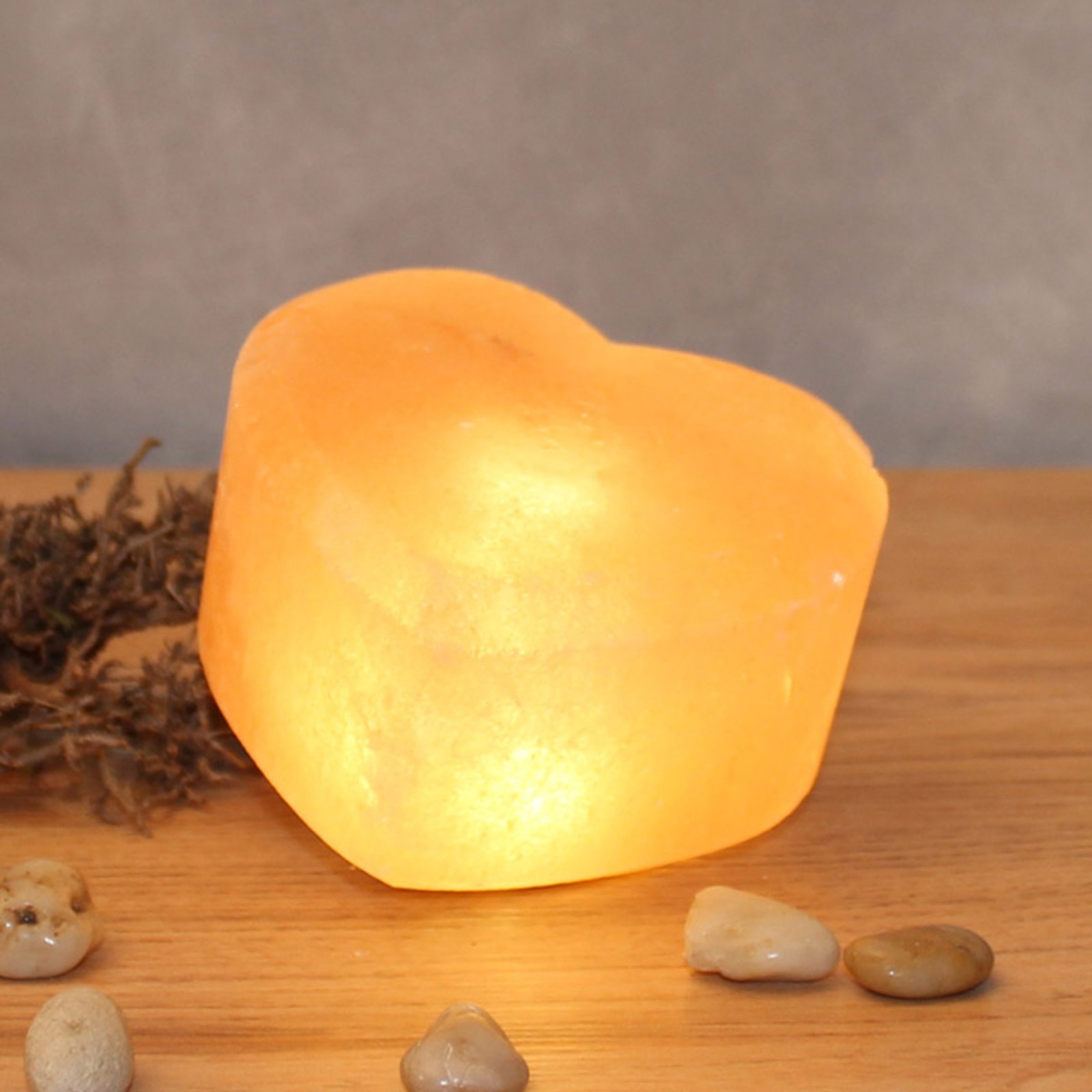 LED salt lamp heart with USB connector, amber