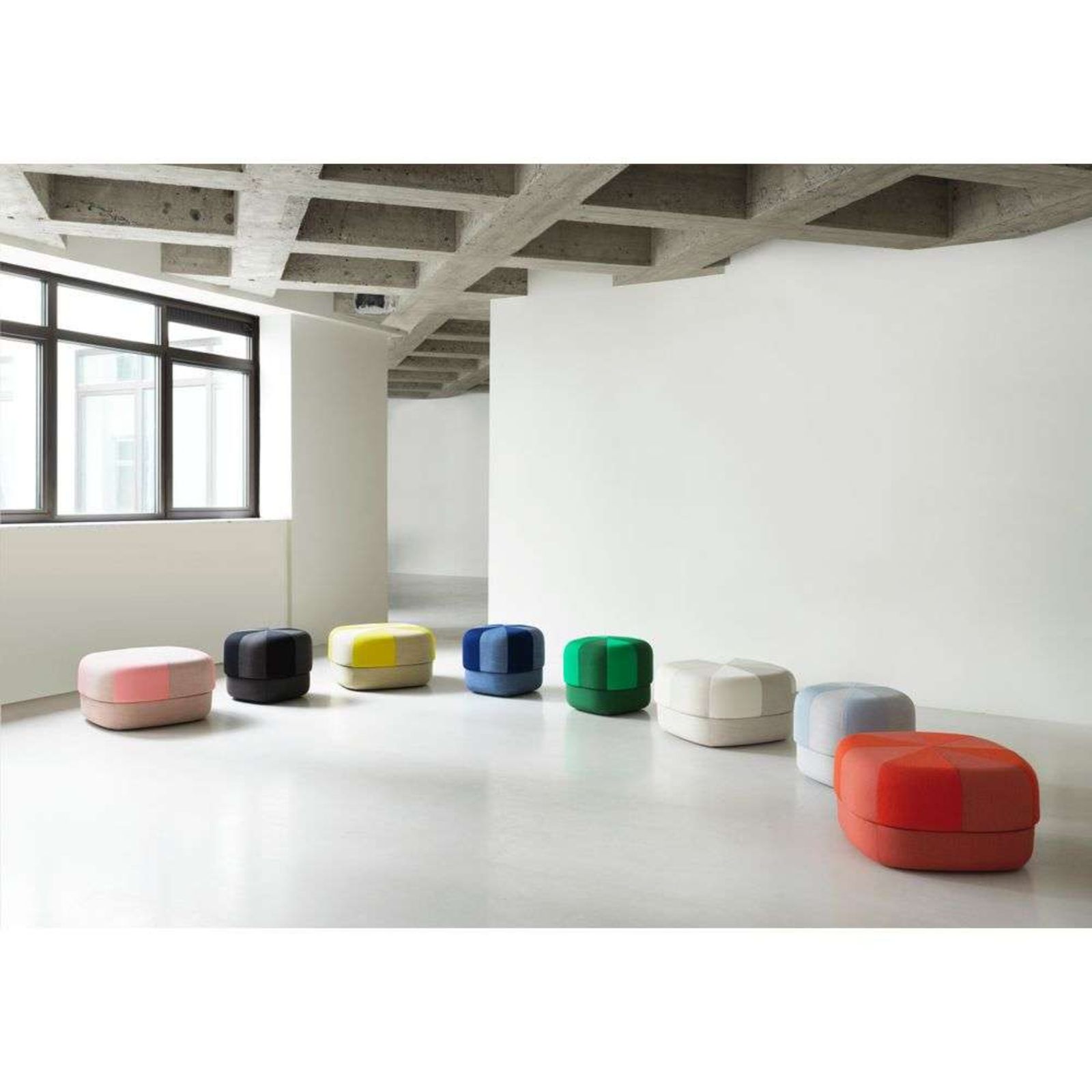 Circus Pouf Duo Large Black - Normann Copenhagen