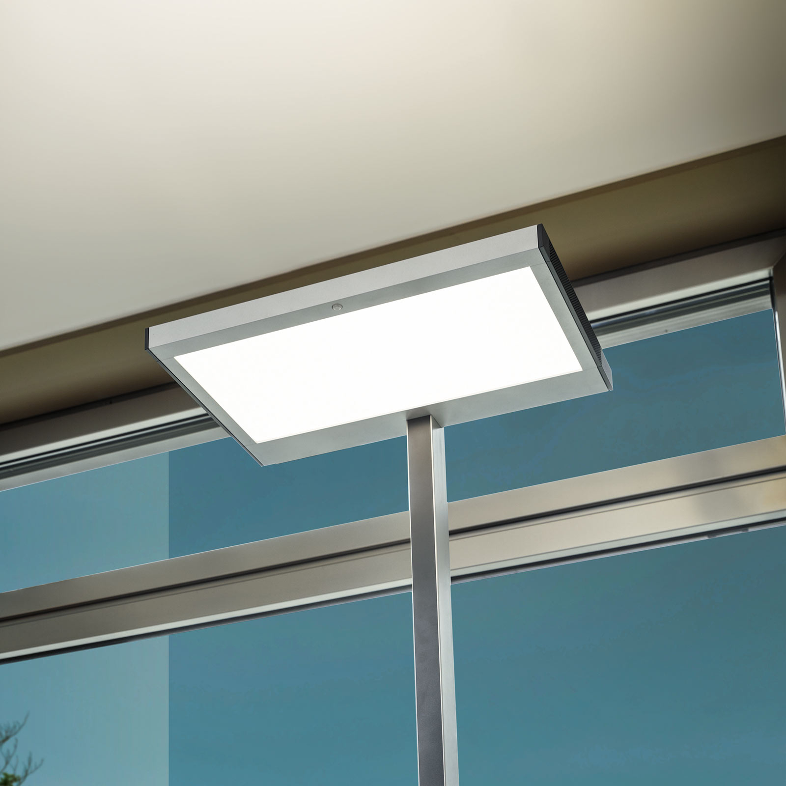Luctra Vitawork LED-Bürostehlampe 7000lm dimmbar