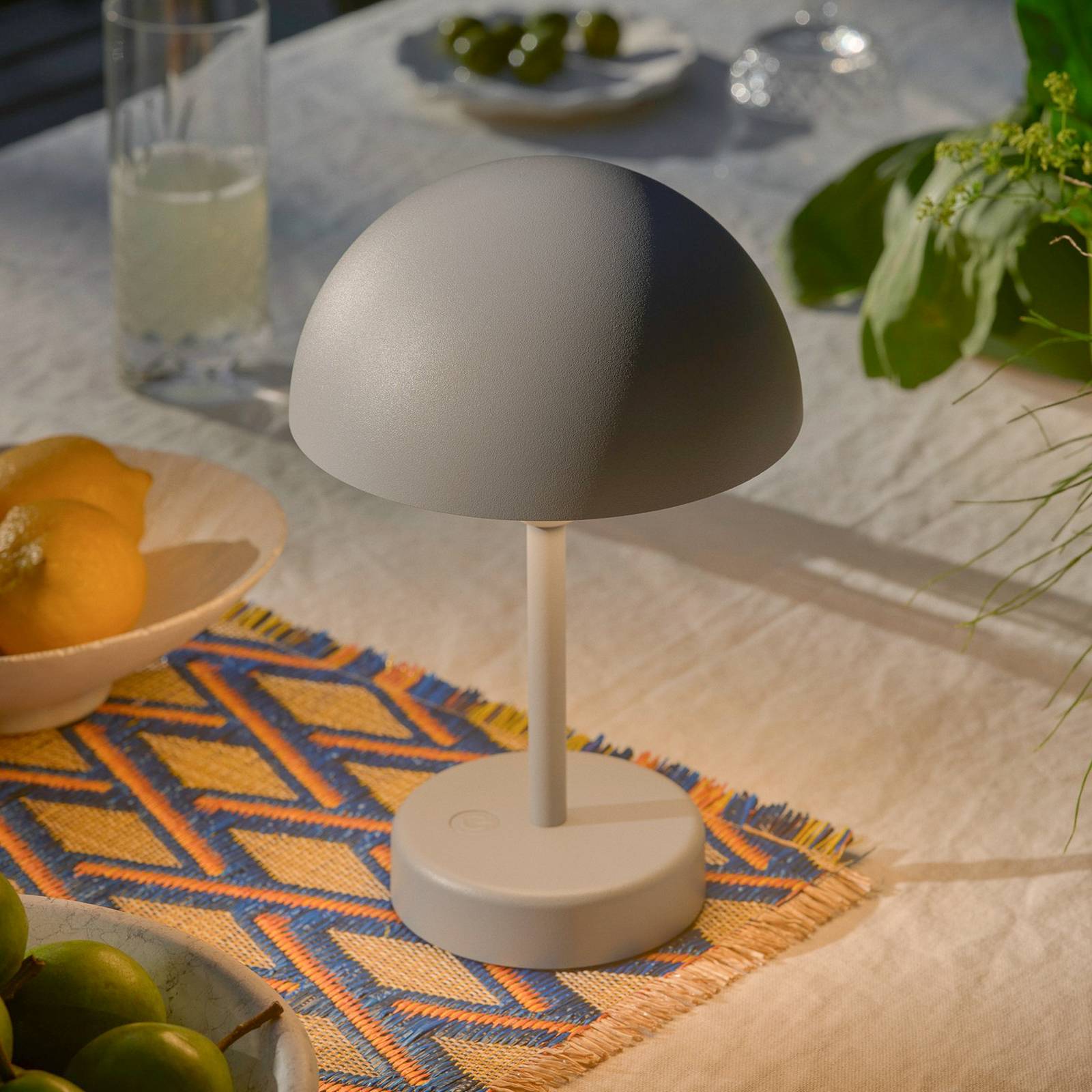 Nordlux Lampe à poser LED rechargeable Ellen To-Go, grise, en aluminium