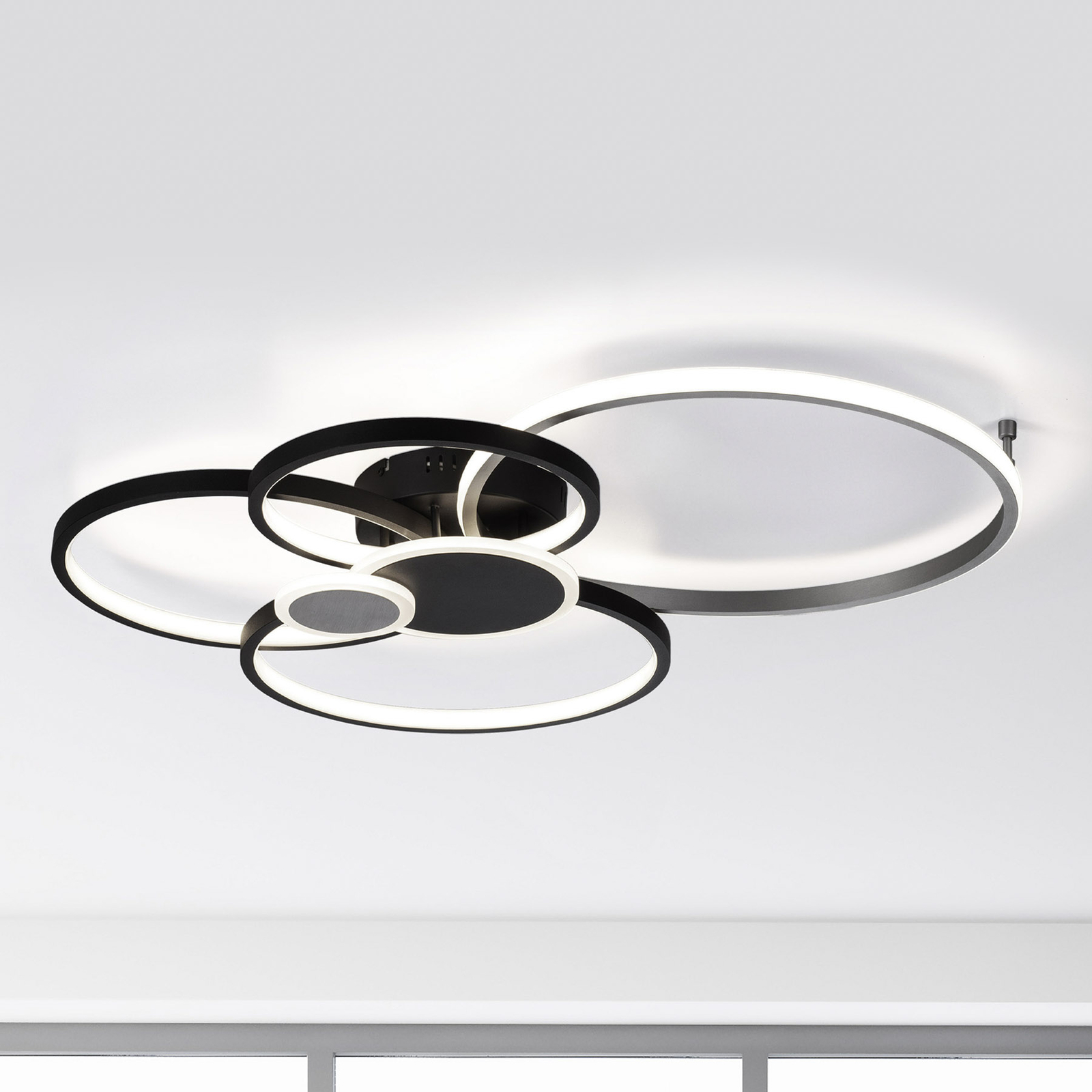 Lampa sufitowa LED Papilon, 80x64cm