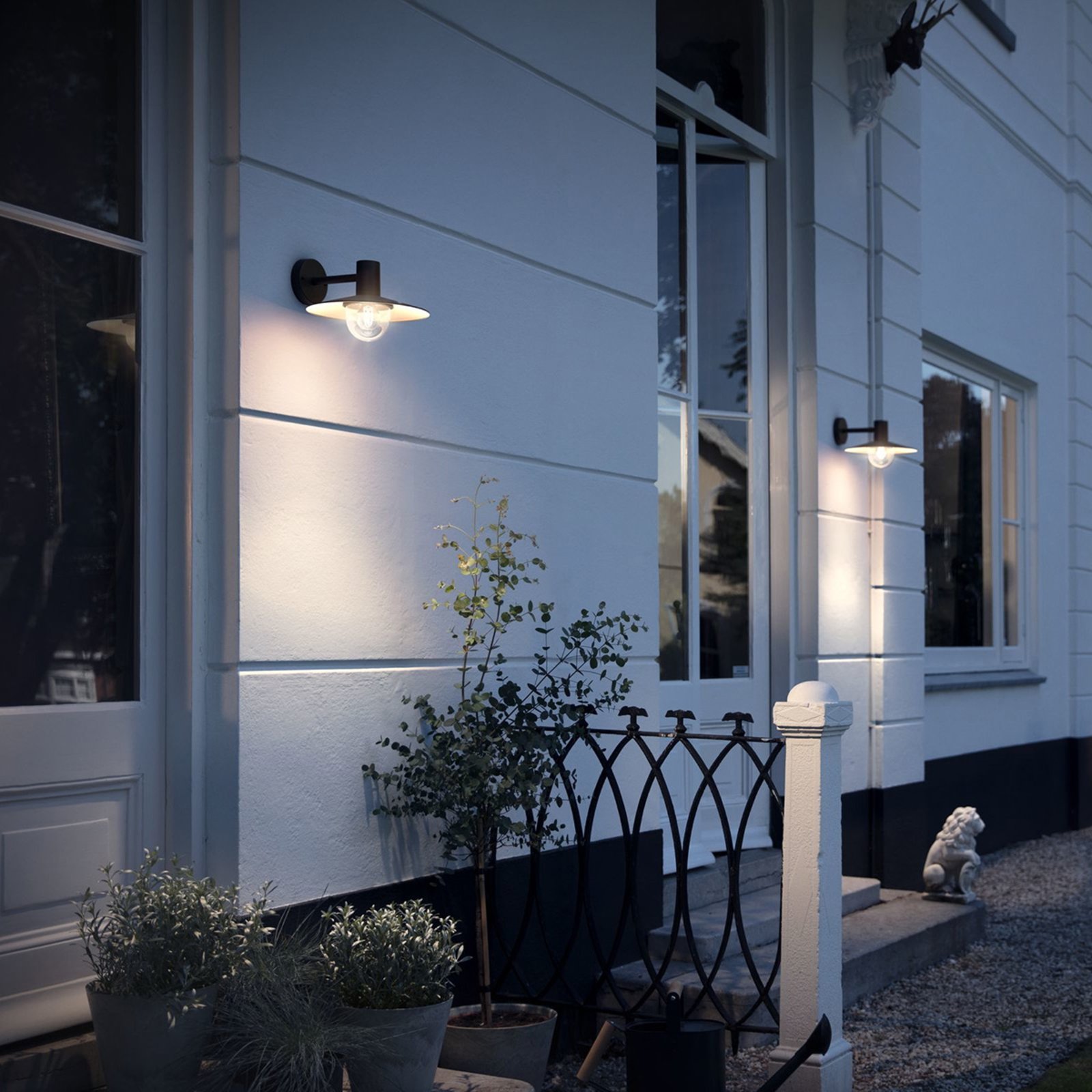 myGarden Skua Außenwandleuchte schwarz - Philips