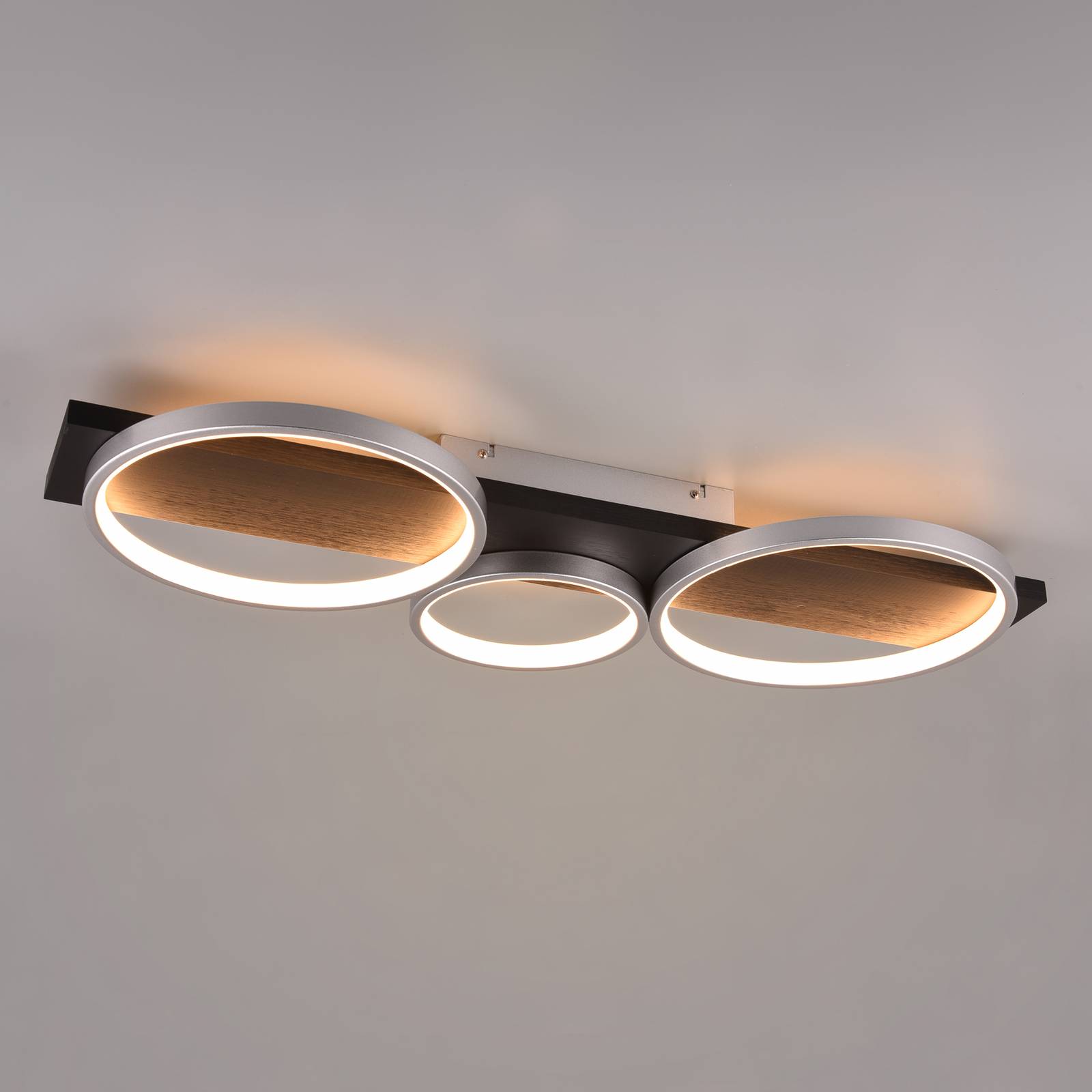 Trio Lighting LED-taklampa Medera 3 lampor titan