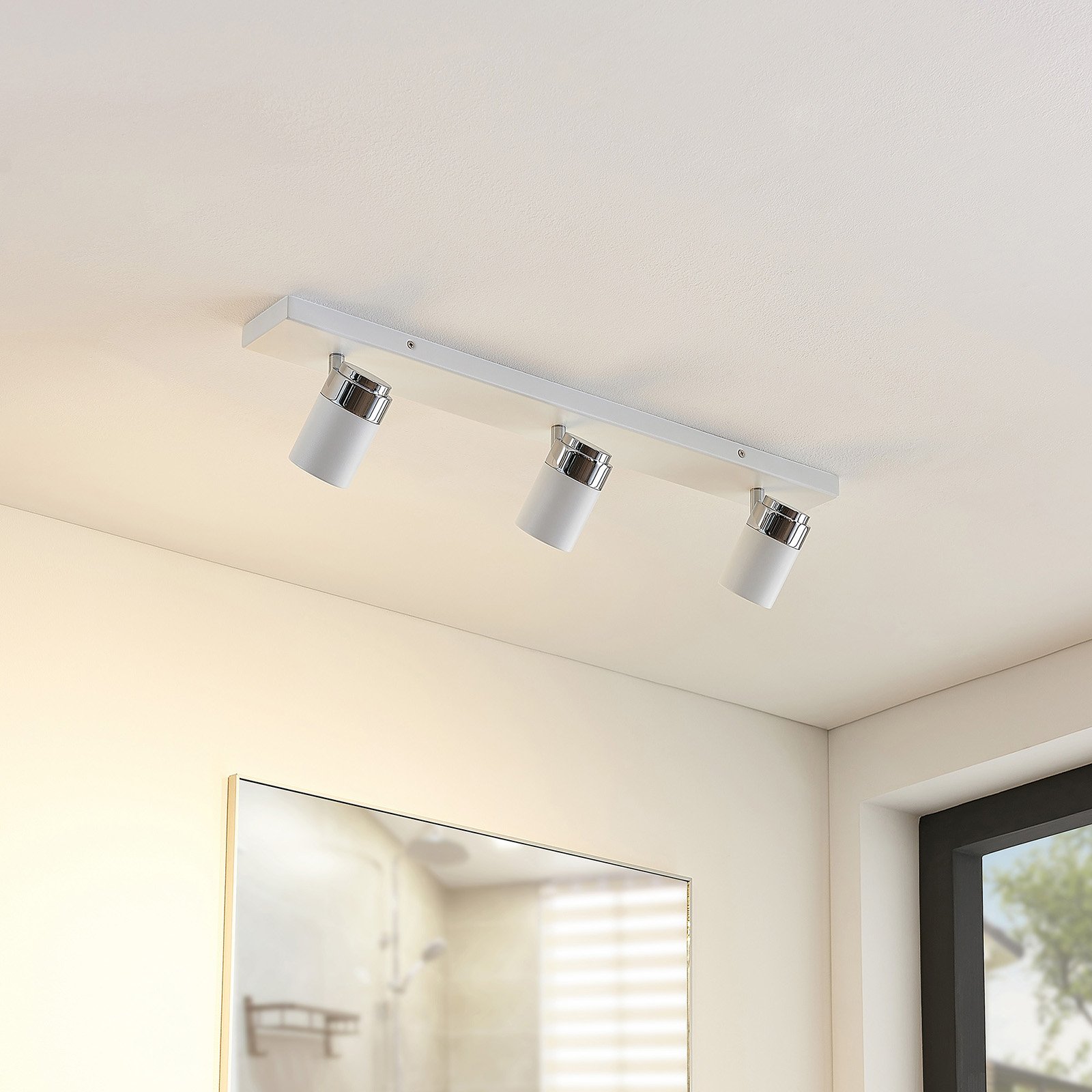 Kardo 3 Wall Lamp White/Chrome - Lindby