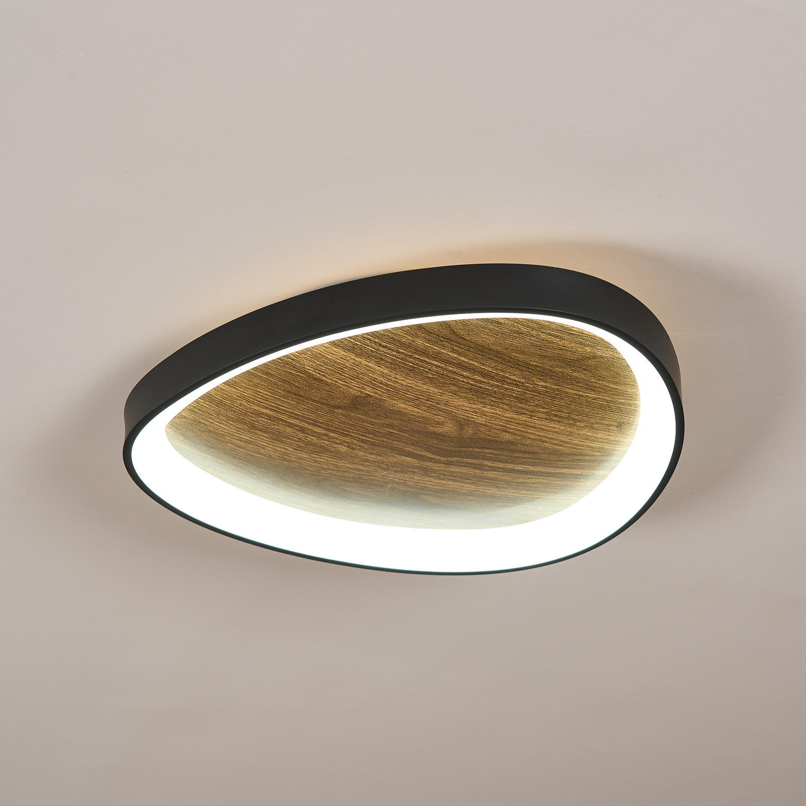 Applique a LED Bezi, legno chiaro, Ø 45 cm, legno, CCT