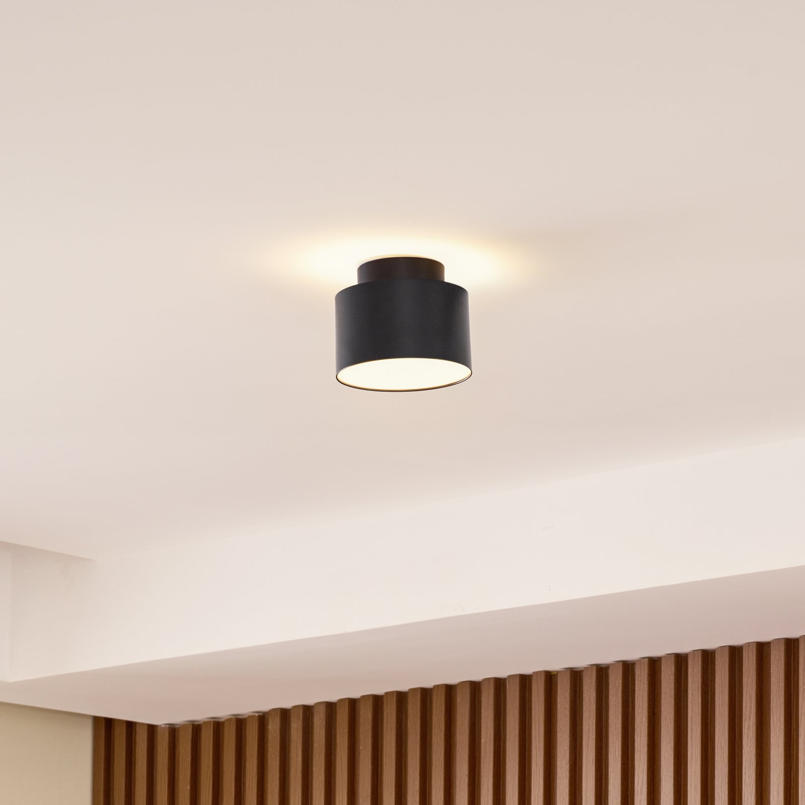 Lindby Nivoria LED-spotlight, Ø 11 cm, sand svart