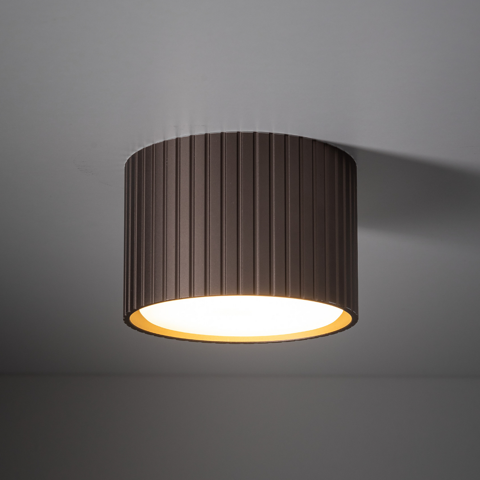 Downlight Ferro, bruin, kunststof, 6 cm hoog, GX53