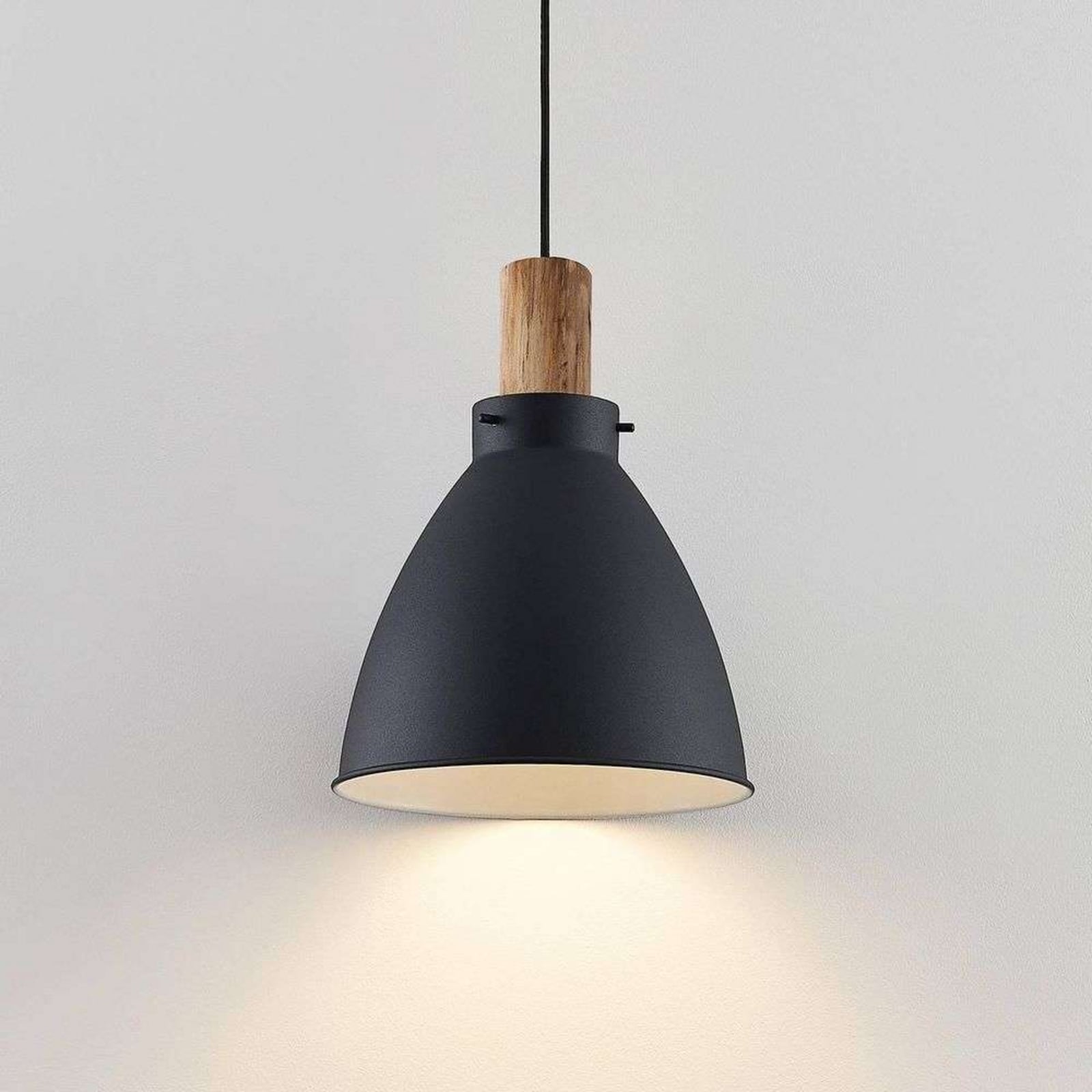 Lampada a sospensione Lindby Trebale, E27, Ø 28 cm, nera, metallo Lampada a sospensione Lindby Trebale, E27, Ø 28 cm, nera, metallo