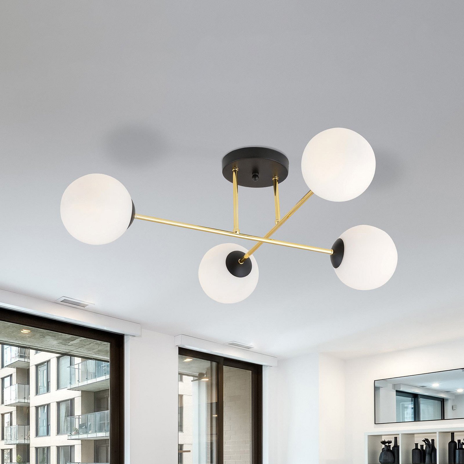 EMIBIG LIGHTING Plafonieră Magnum 4 becuri alb opal/auriu/negru sticlă - Camera de zi / sufragerie - Modern - alb opal auriu negru
