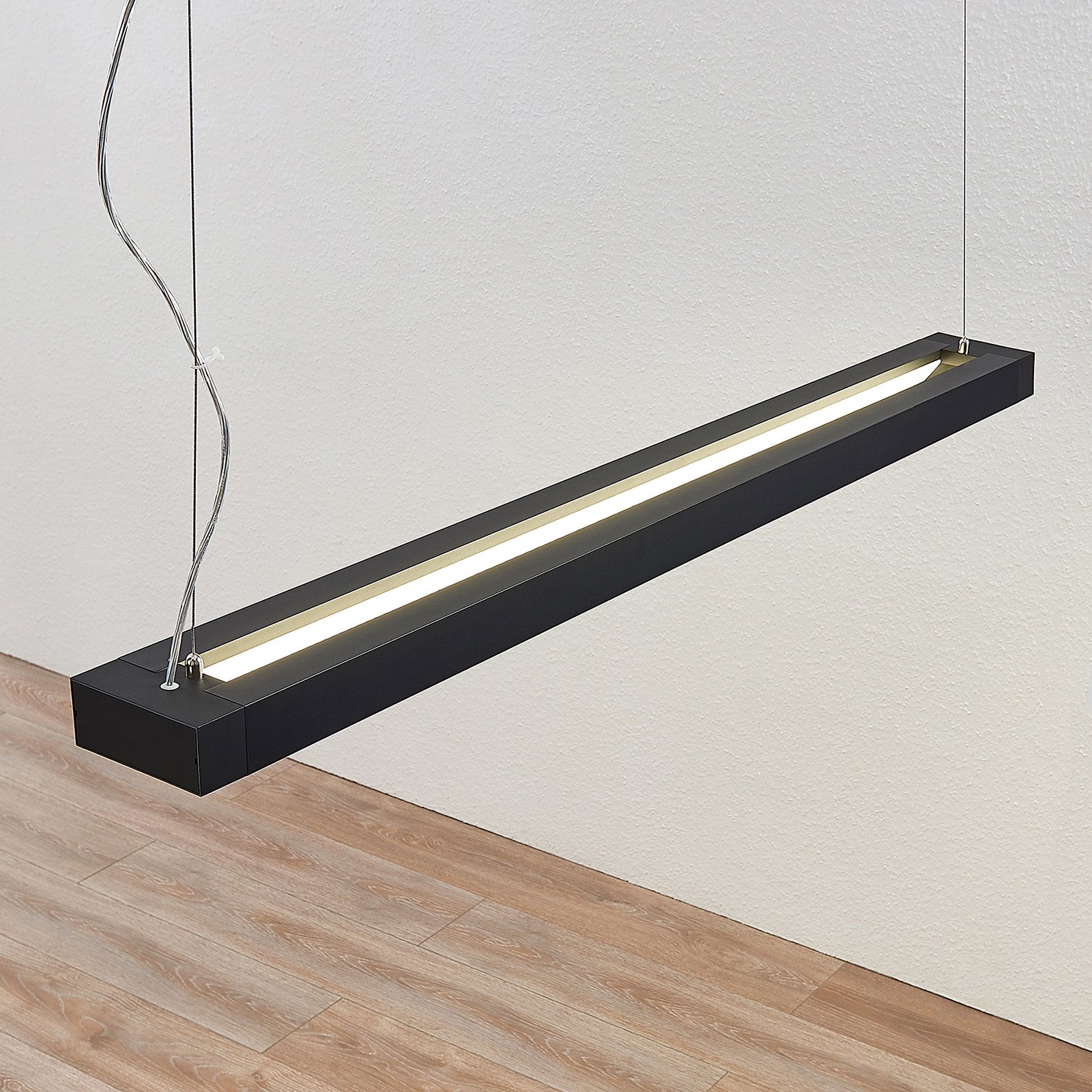 Arcchio Cuna LED-pendellampe, sort, kantet, 122 cm