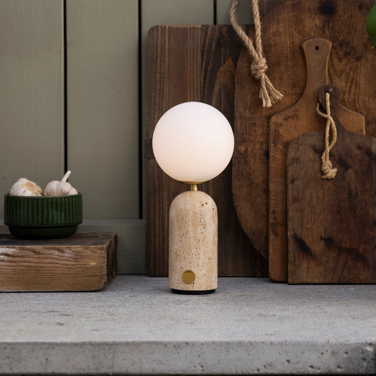 Globen Lighting Akku-Tischleuchte Torrano, Travertin beige