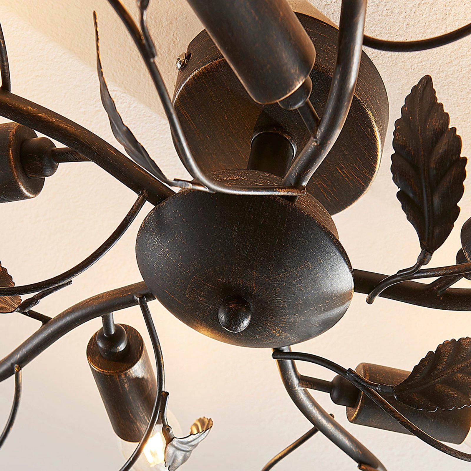 Yos 5 Ceiling Lamp Black-Gold - Lindby