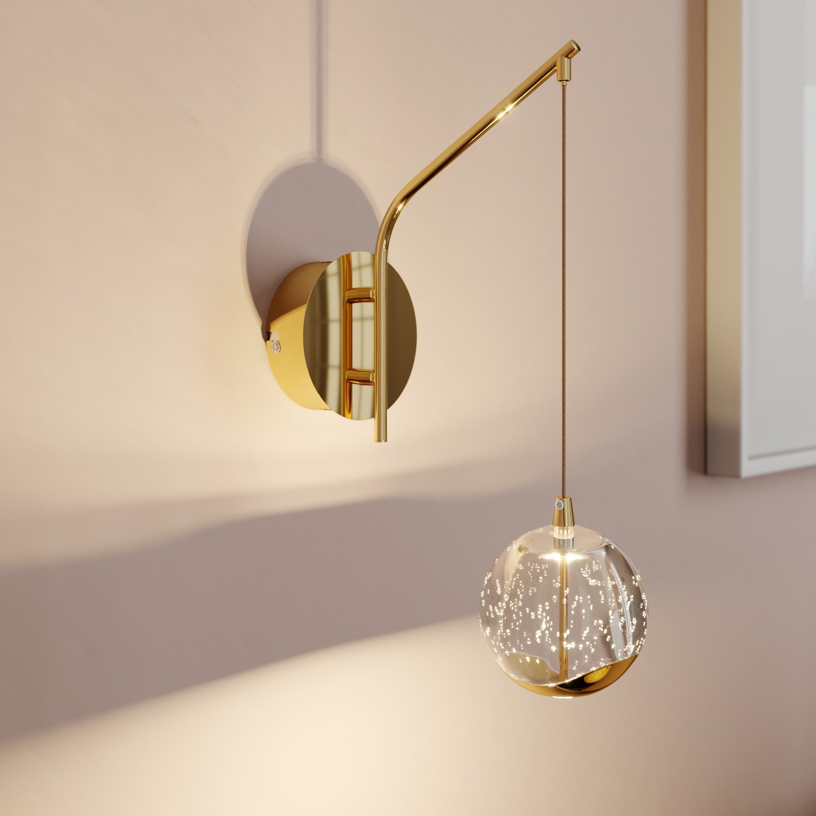 LED-vägglampa Hayley med hängande kula, guld