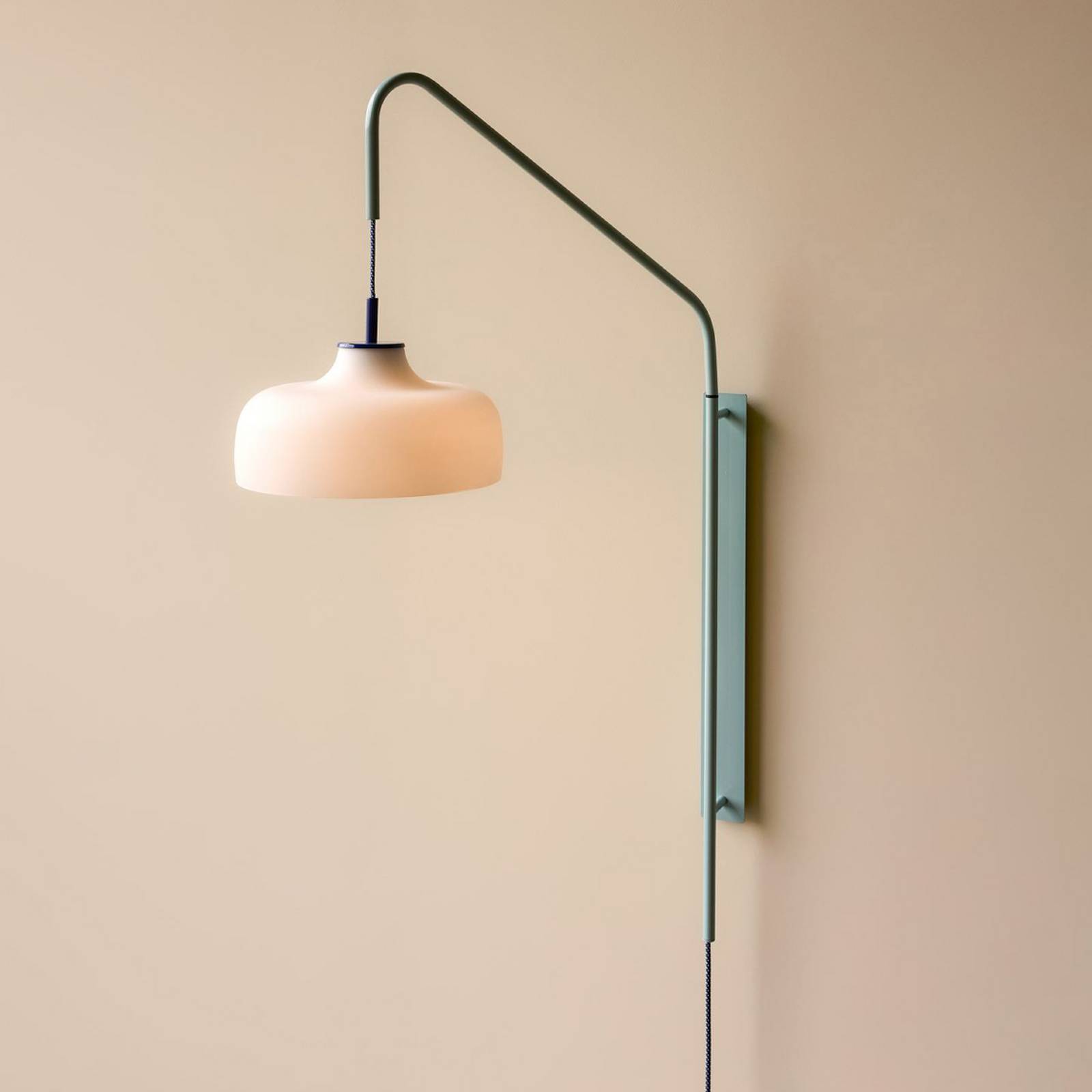 HÜBSCH Wandleuchte Current, hellblau, Ausladung 71 cm günstig online kaufen