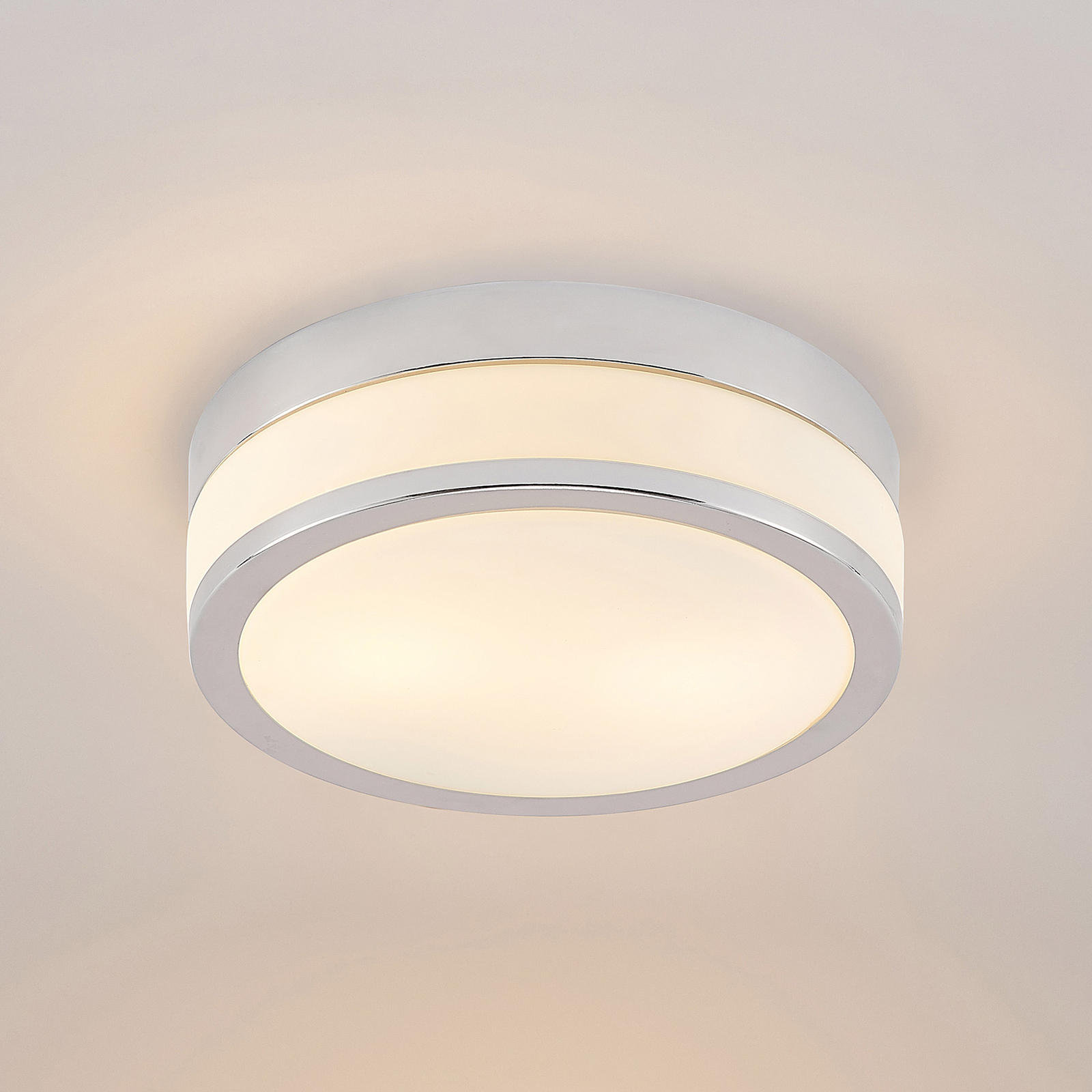 Lindby Flavi koupelnové stropní světlo Ø28cm chrom