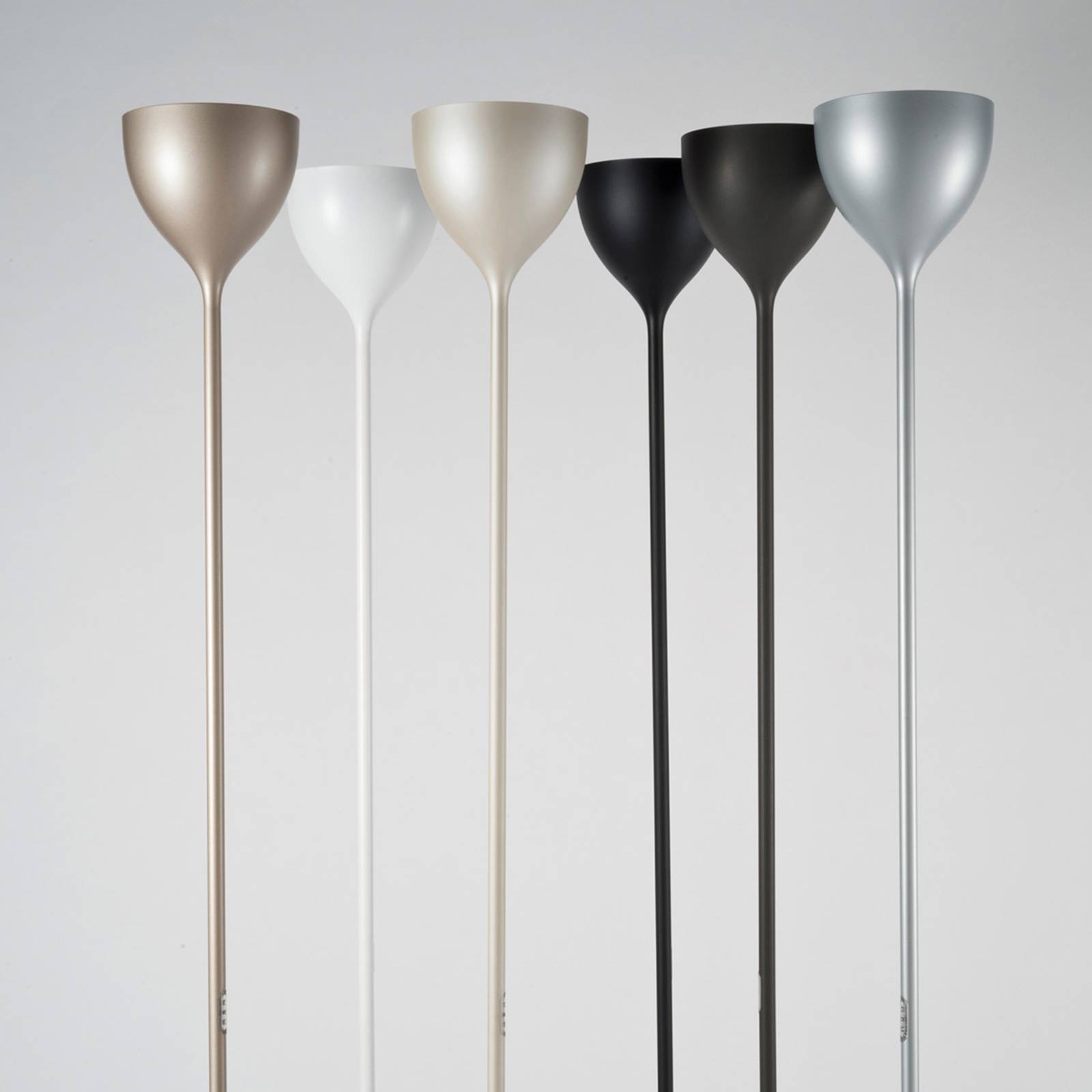 Rotaliana Drink lampa stojąca LED czarna matowa