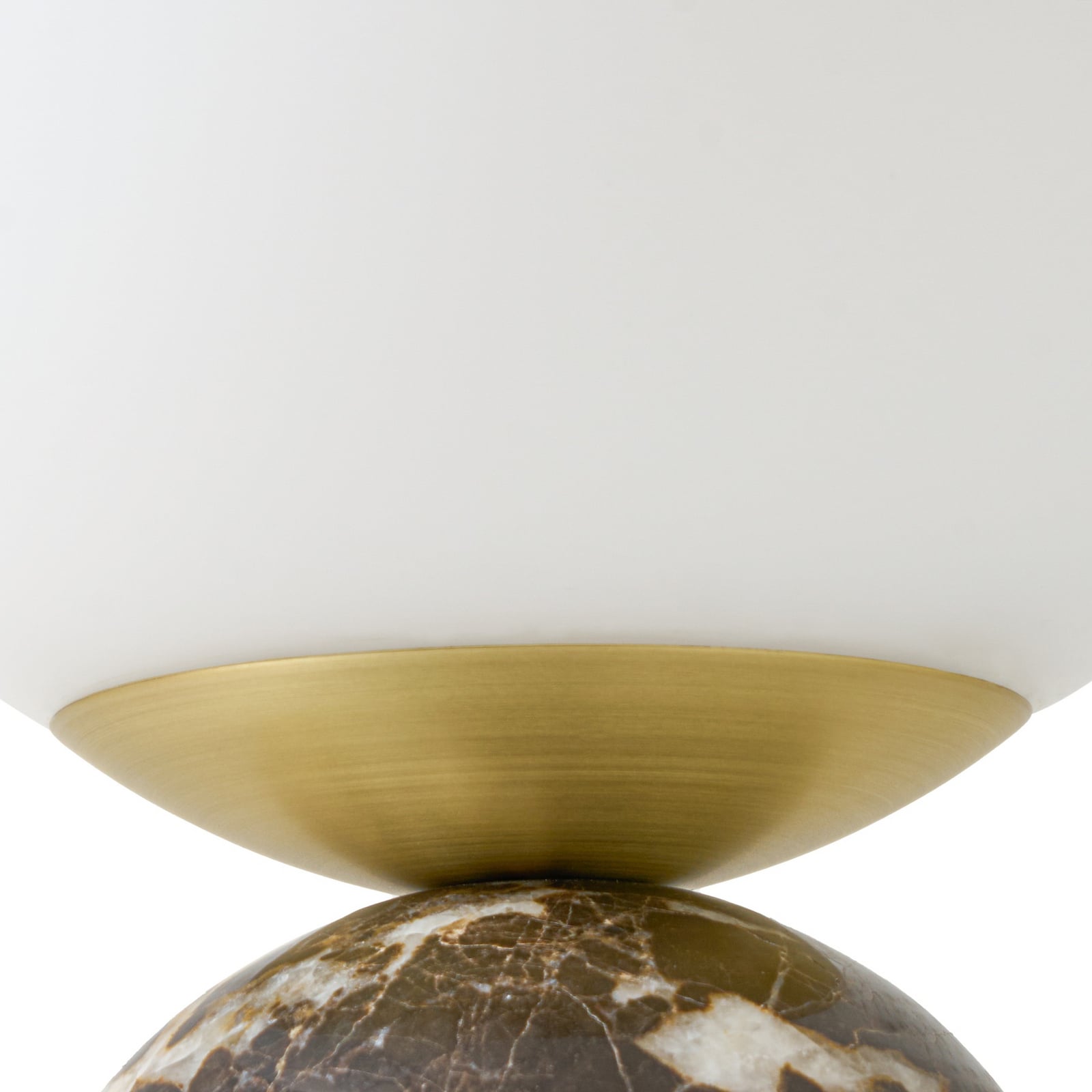 Lennes bordlampe, Ø 20 cm, glass, brun, marmor - Lindby