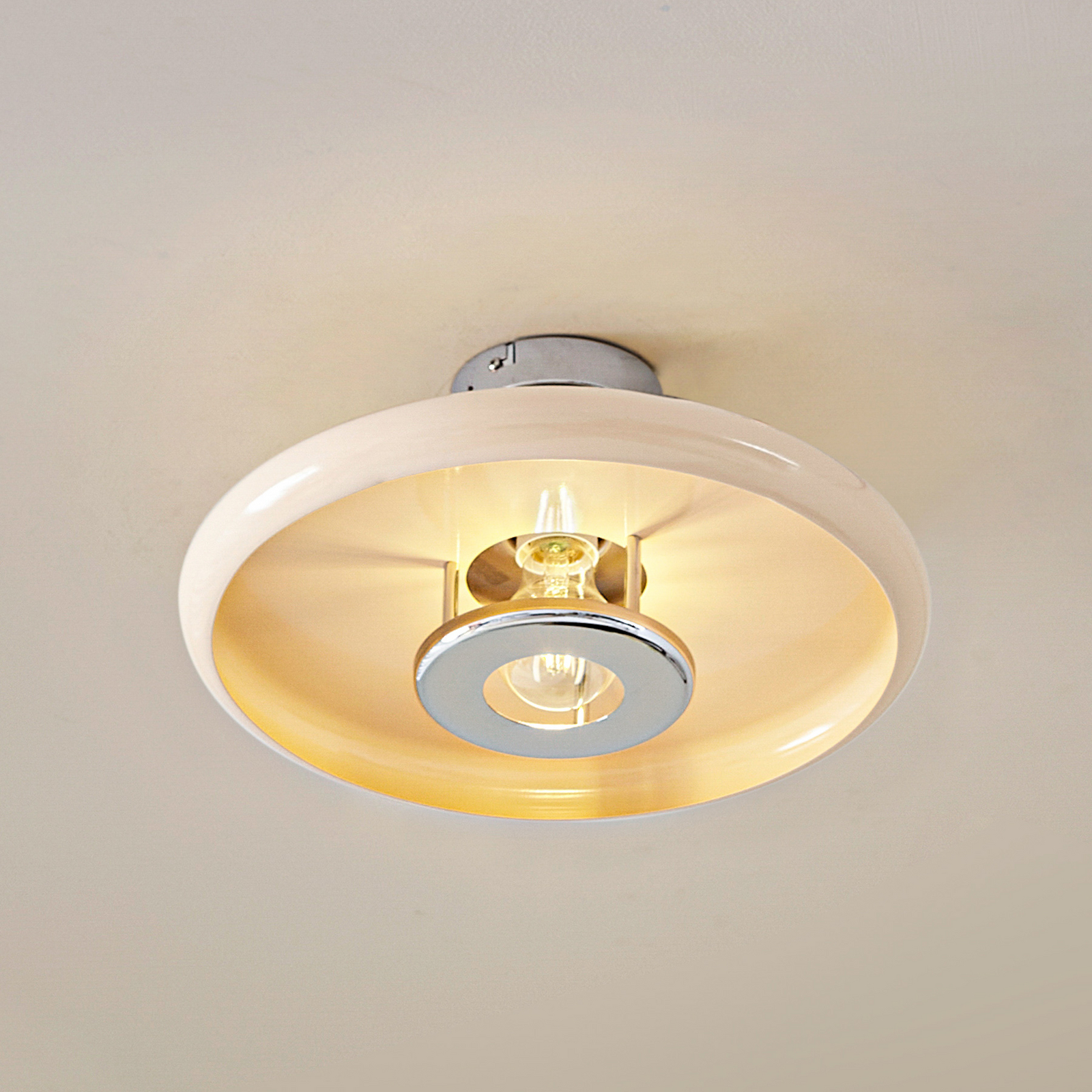 Lindby lubų šviestuvas Branford, Ø 35 cm, smėlio spalvos, metalas