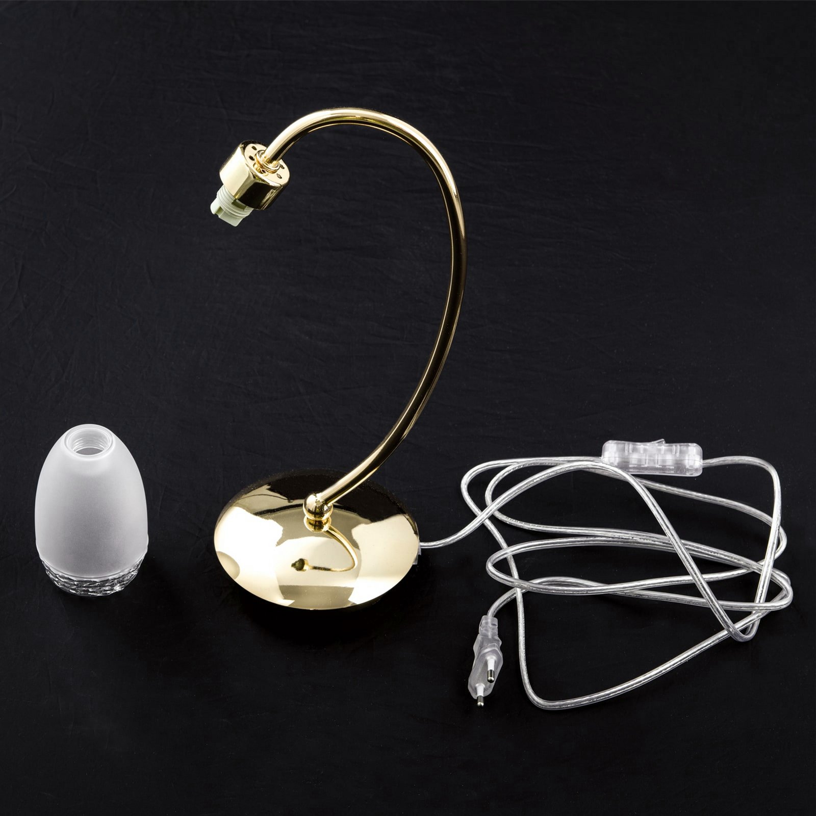 Lámpara de mesa CARLA, color latón, altura 32 cm, metal/vidrio Lámpara de mesa CARLA, color latón, altura 32 cm, metal/vidrio