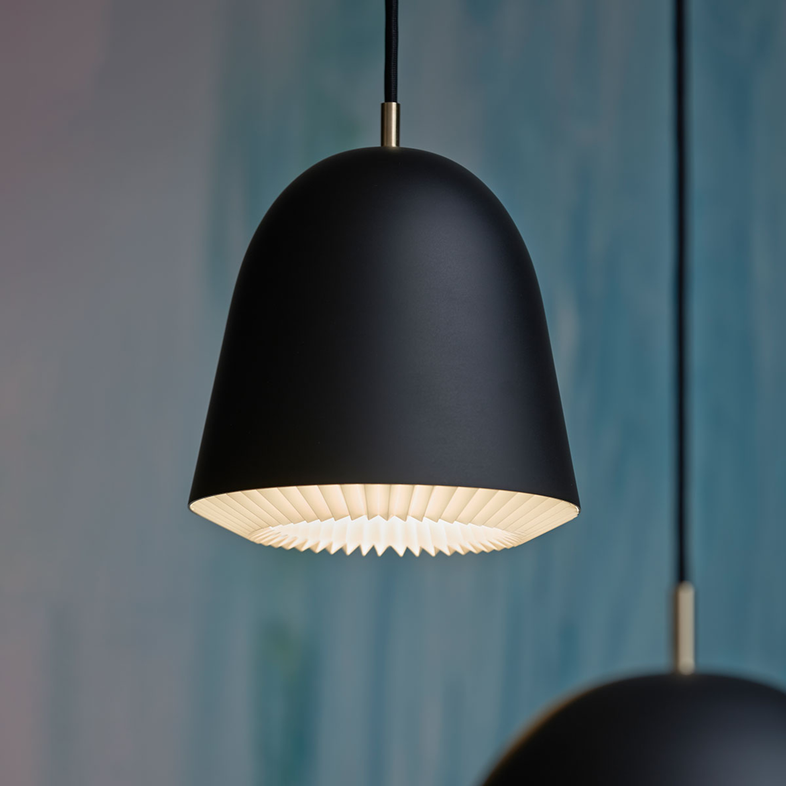 LE KLINT Caché - hanglamp, zwart, 20 cm
