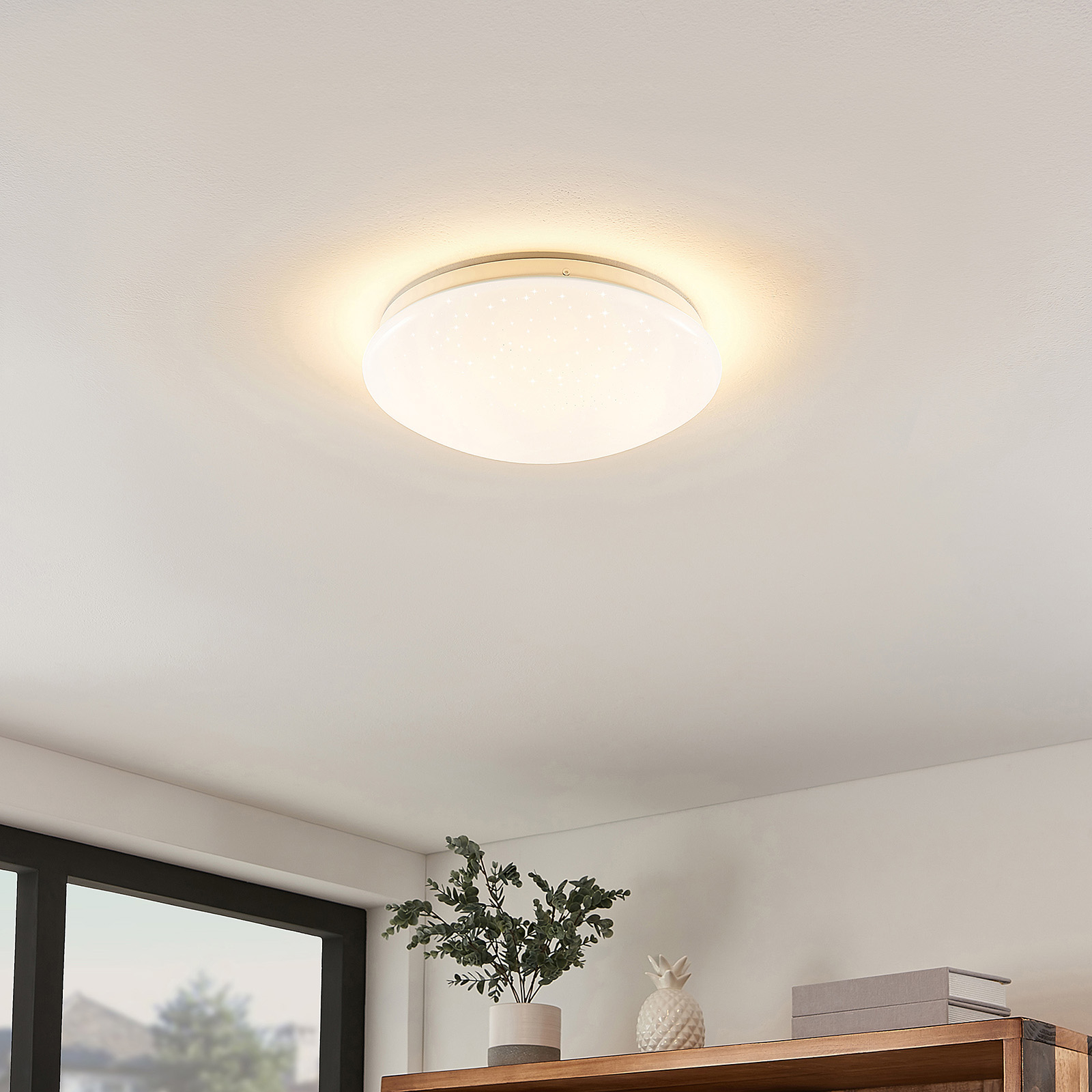 Lindby Janosch LED ceiling light, remote control