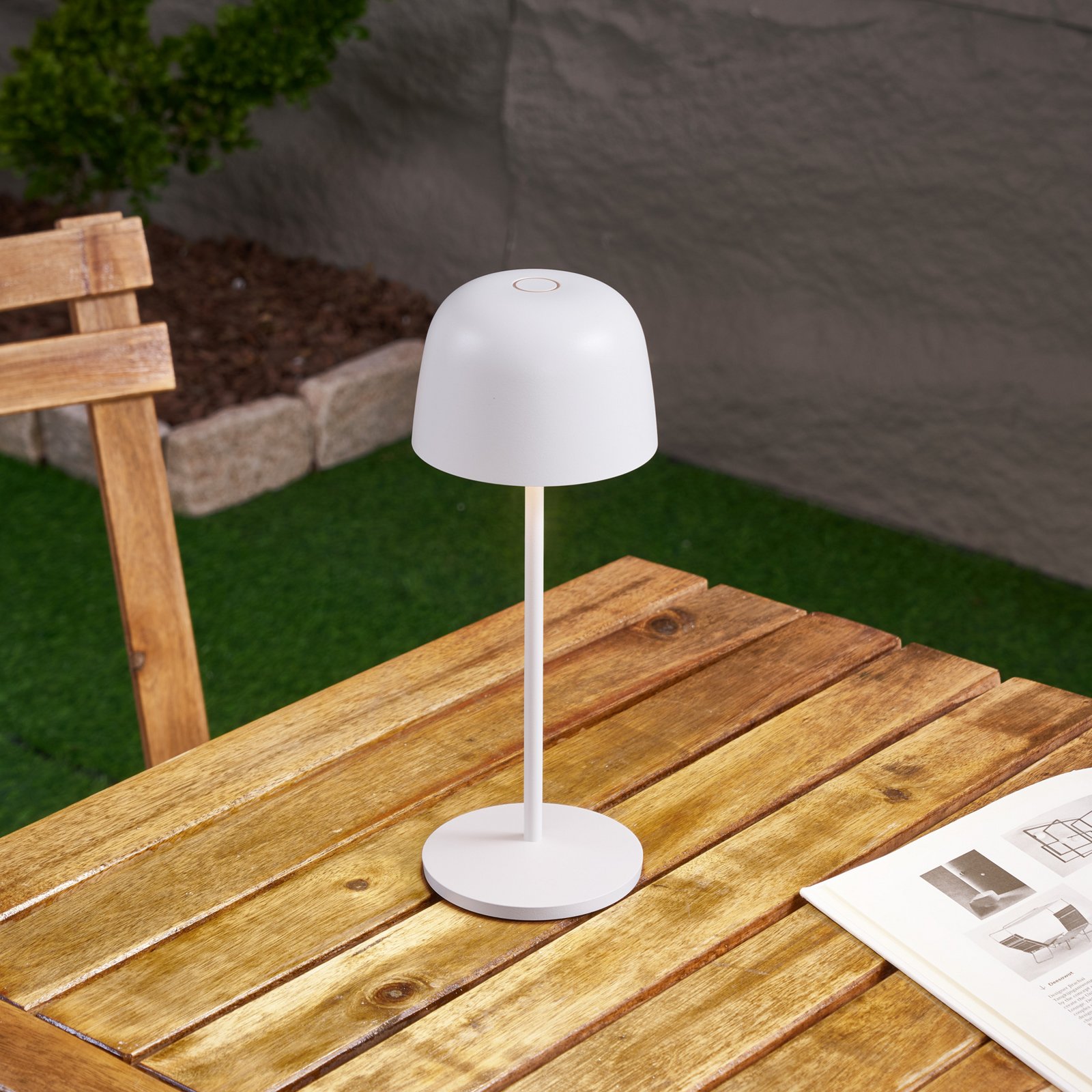 Lampada da tavolo LED Arietty, IP65, 27 cm, dimmerabile, bianca - Lindby