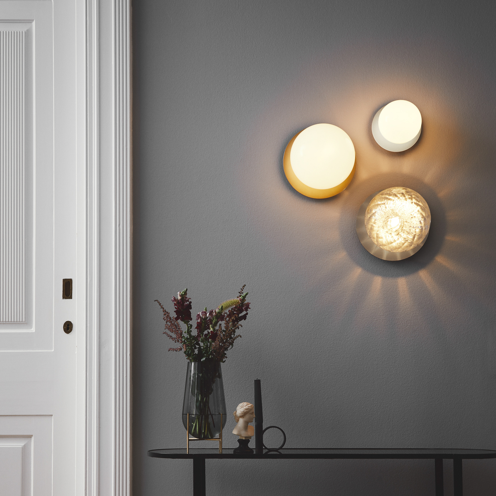 Liila 1 Væg-/Loftlampe IP44 Large Light Silver/Optic Clear - Nuura