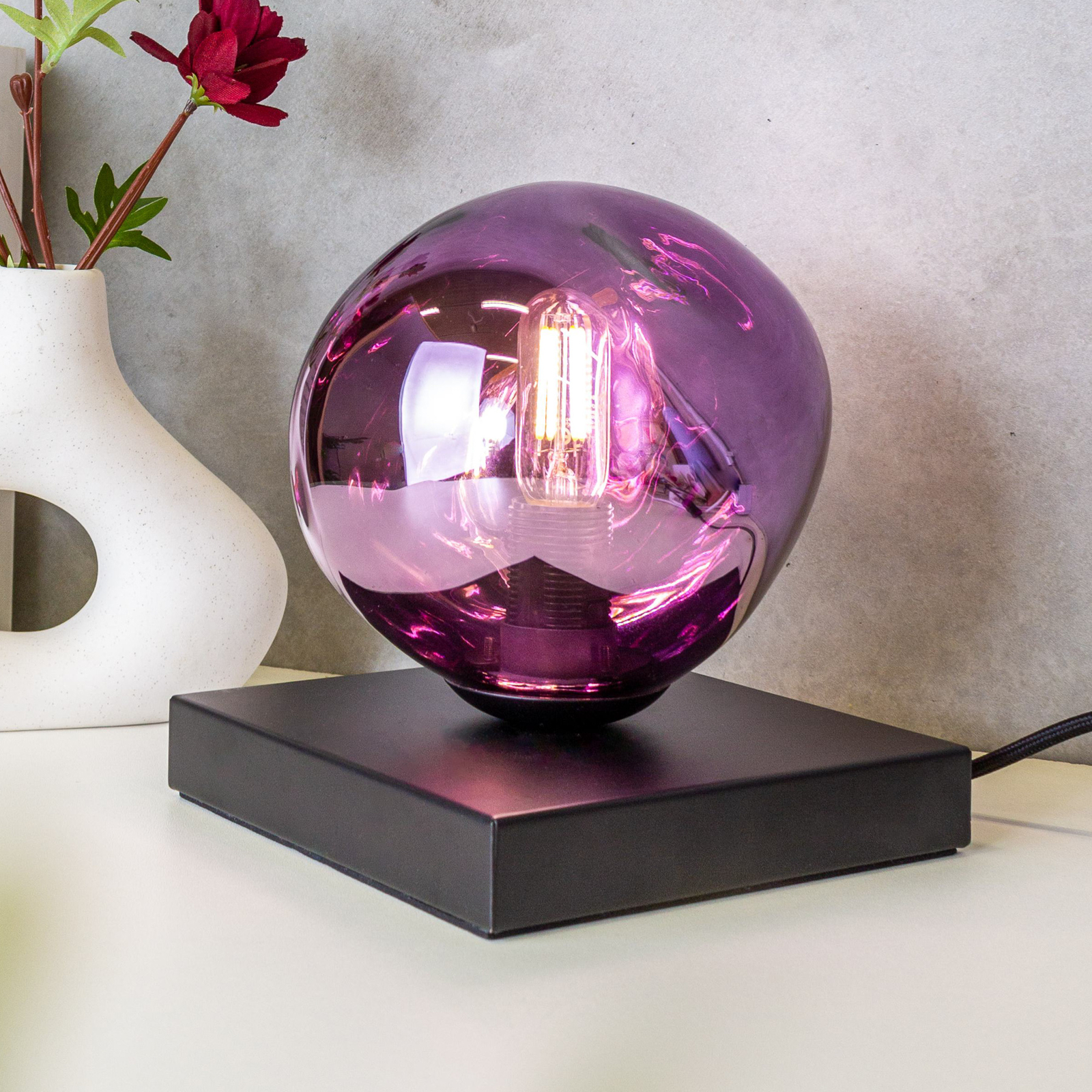 Canopus table lamp, violet, Ø 15 cm, glass, 1 x E14