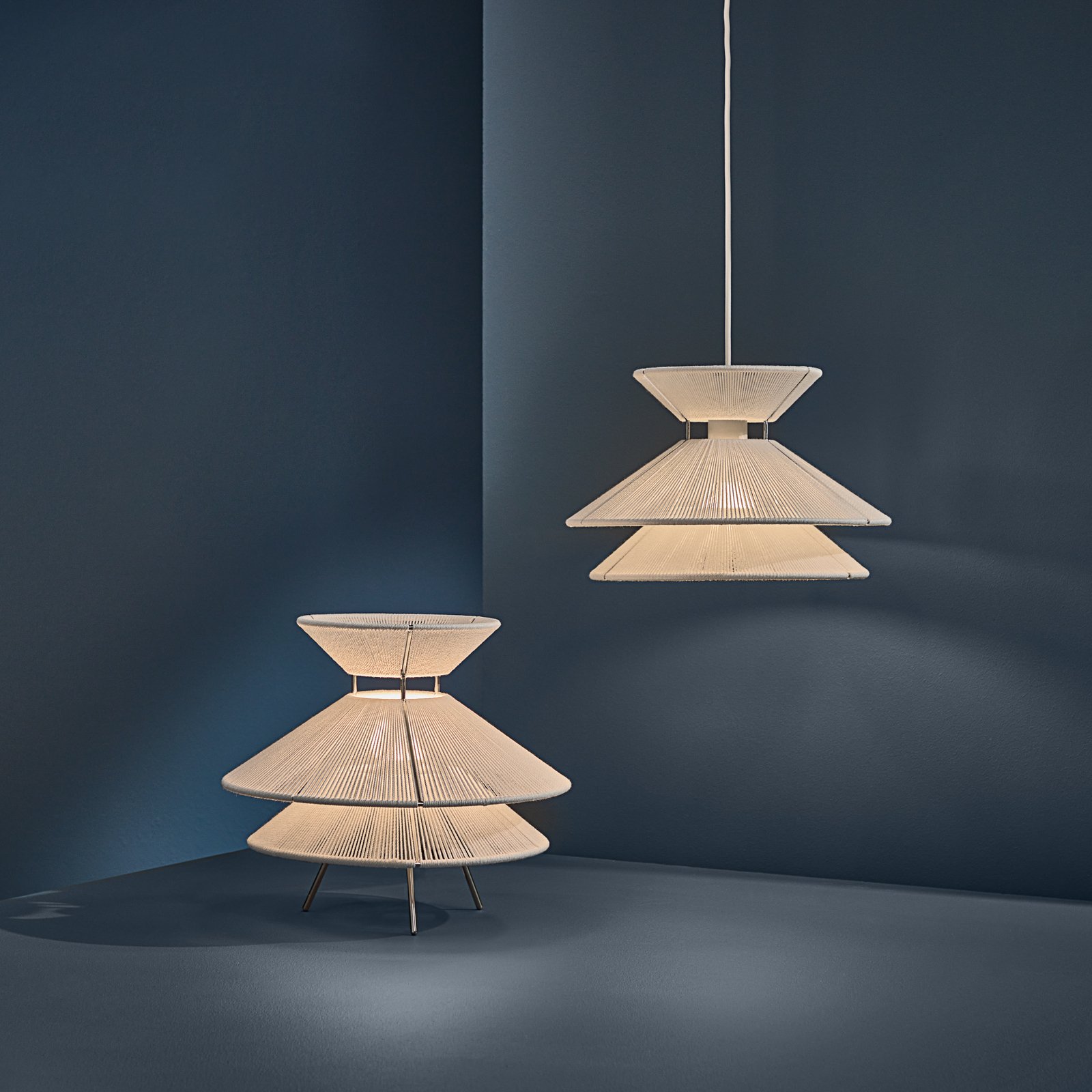 Kiku Stolní Lampa Ø35,5 Bílá - Frandsen