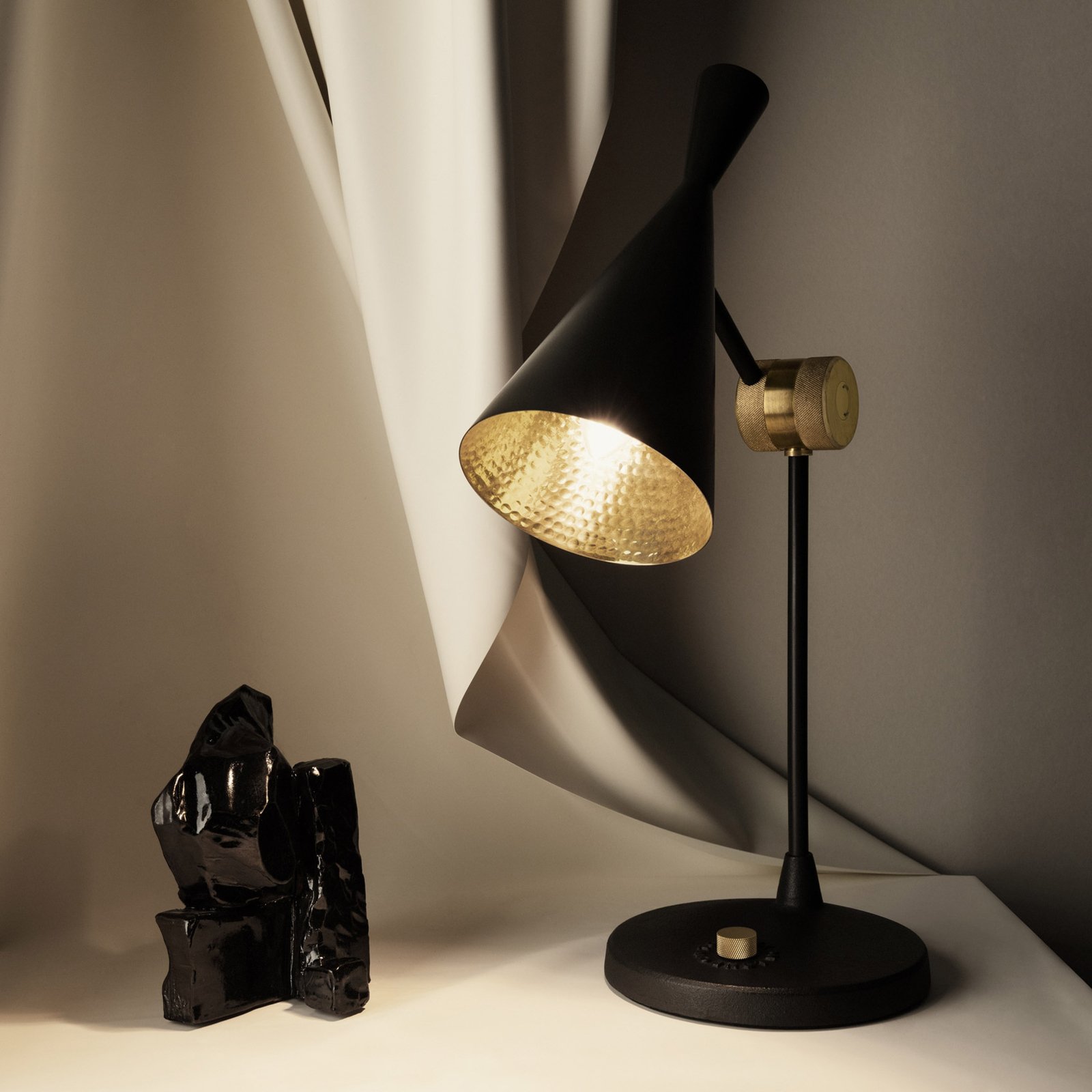 Beat Taffellamp Matt Black/Brass - Tom Dixon