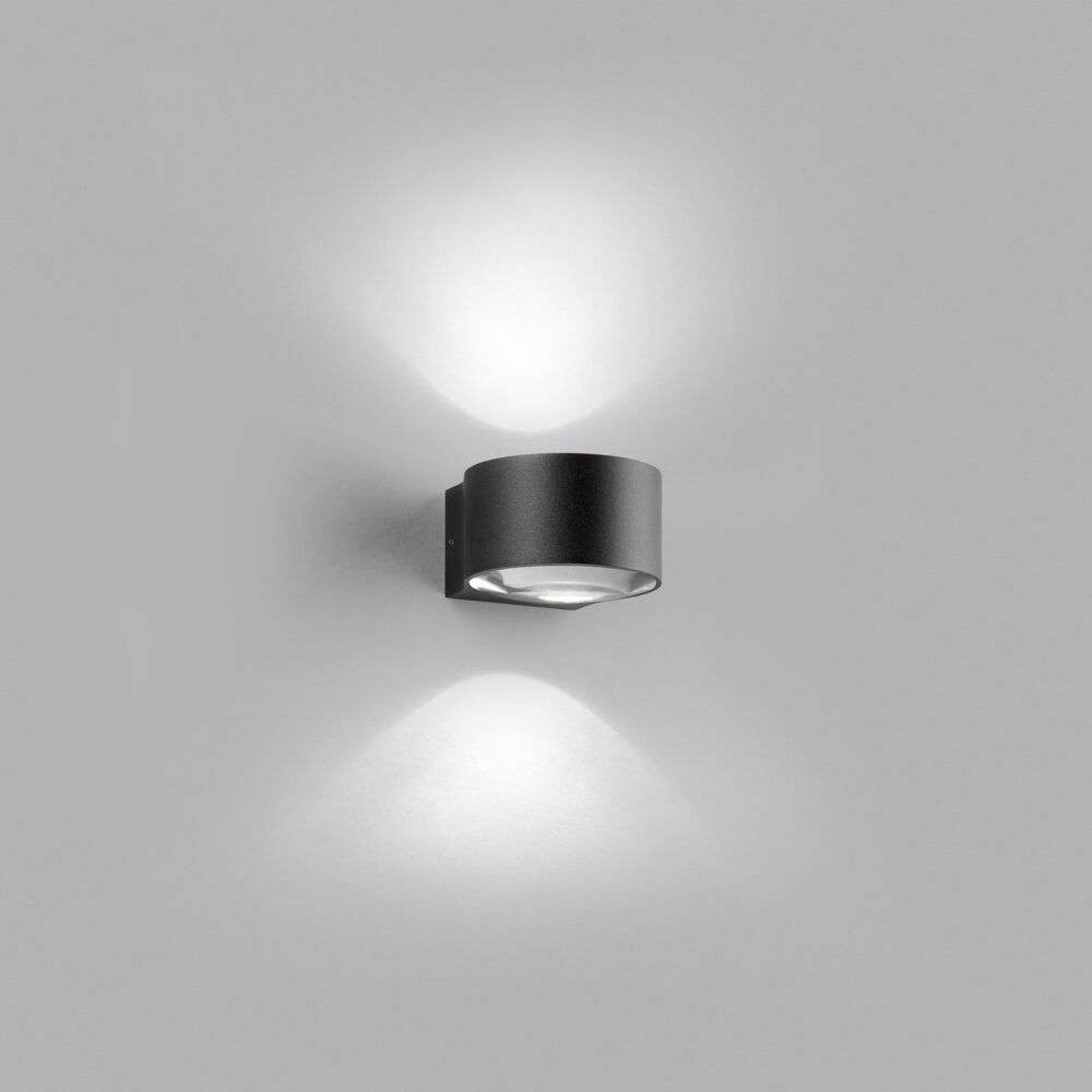Orbit Mini Wandleuchte 2700K Black LIGHT-POINT - Wohnzimmer - Aluminium