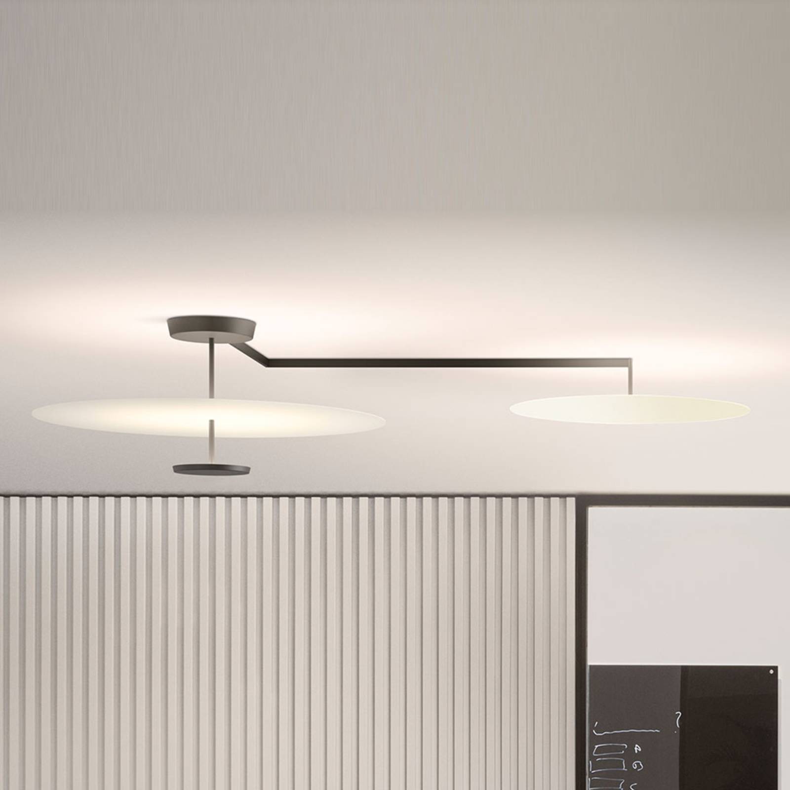 Vibia Flat plafonnier LED 3 lampes Ø 55 cm blanc