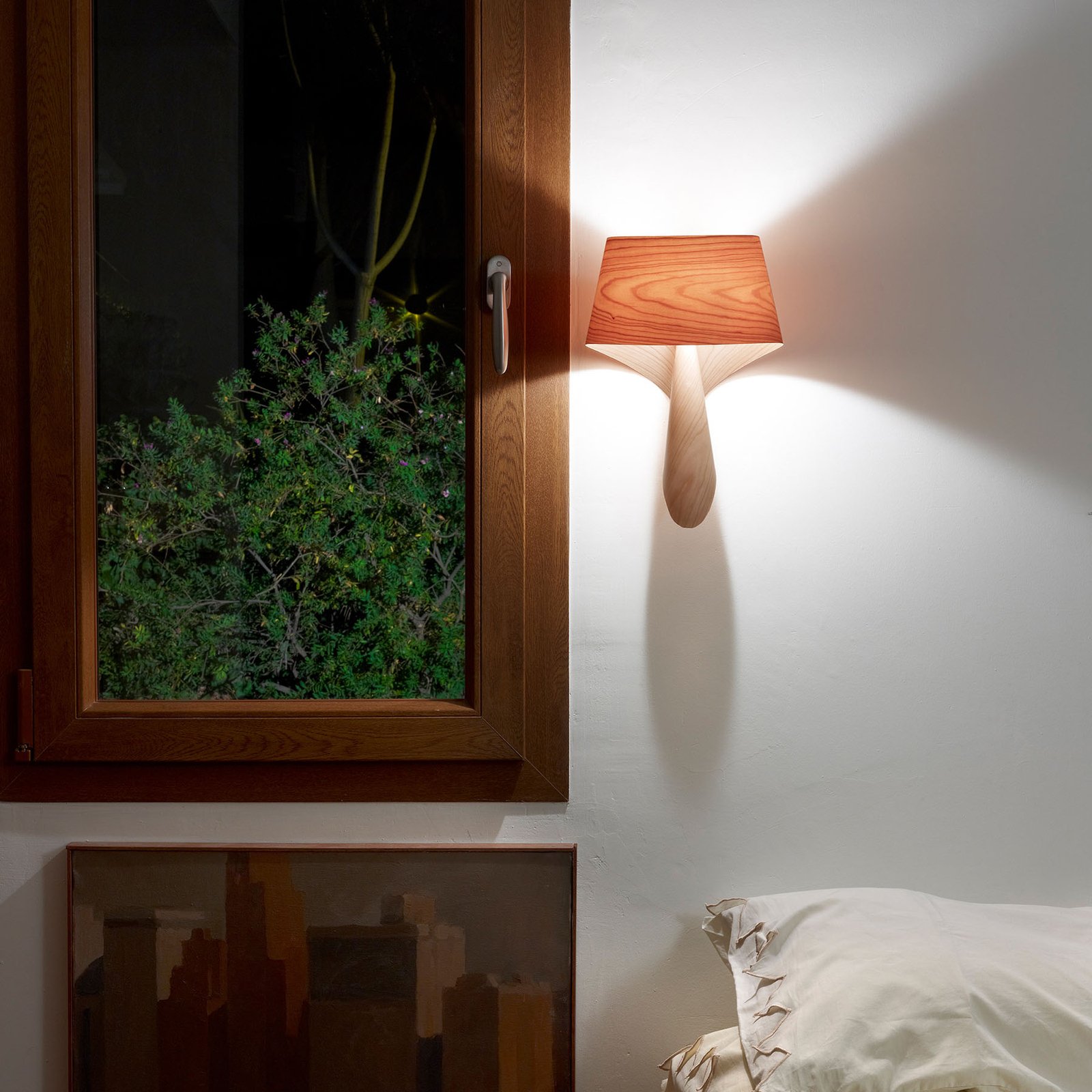 LZF Air aplique luz de parede em madeira de cerejeira natural