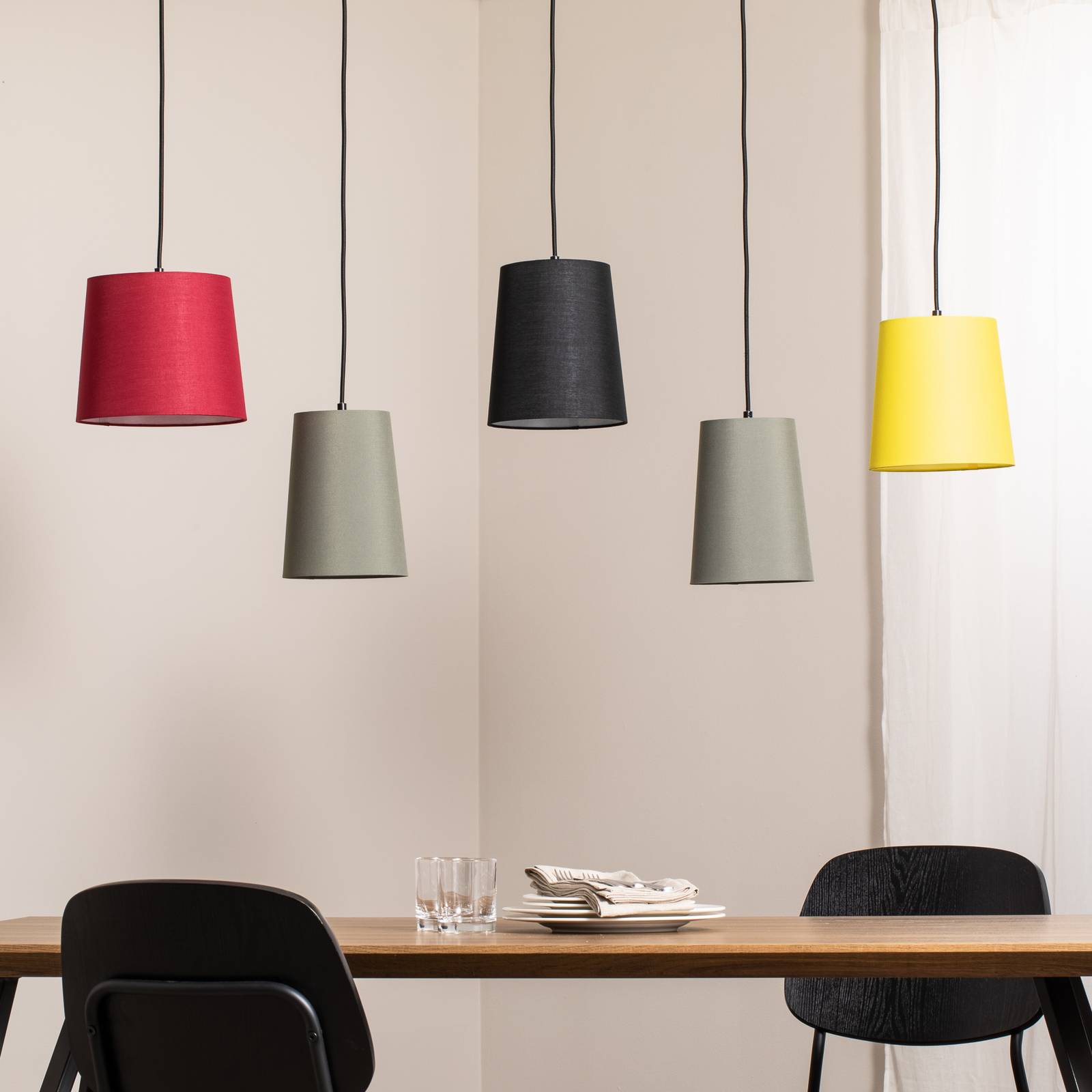 Lindby Hängelampe Amilia, Stoff, 5-flg., rot/grau/gelb, E27 günstig online kaufen