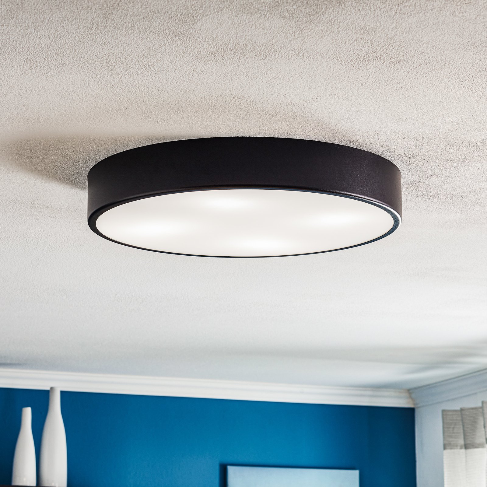 Cleo 500 ceiling light, sensor, Ø 50 cm black
