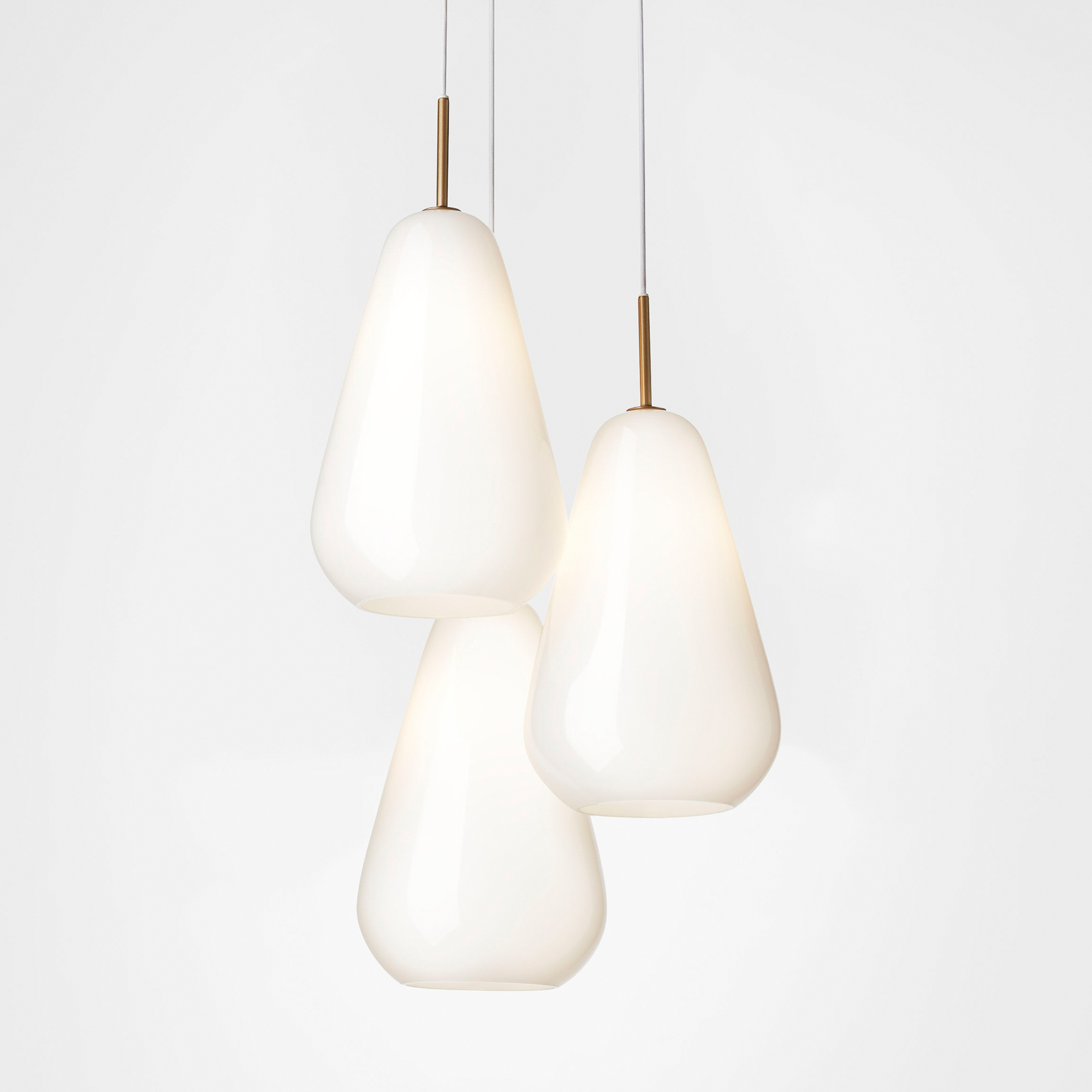 Nuura Anoli 3 suspension, 3 lampes, blanche