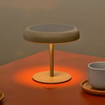 LED-Solar-Akku-Tischleuchte Elmer, Metall, IP44