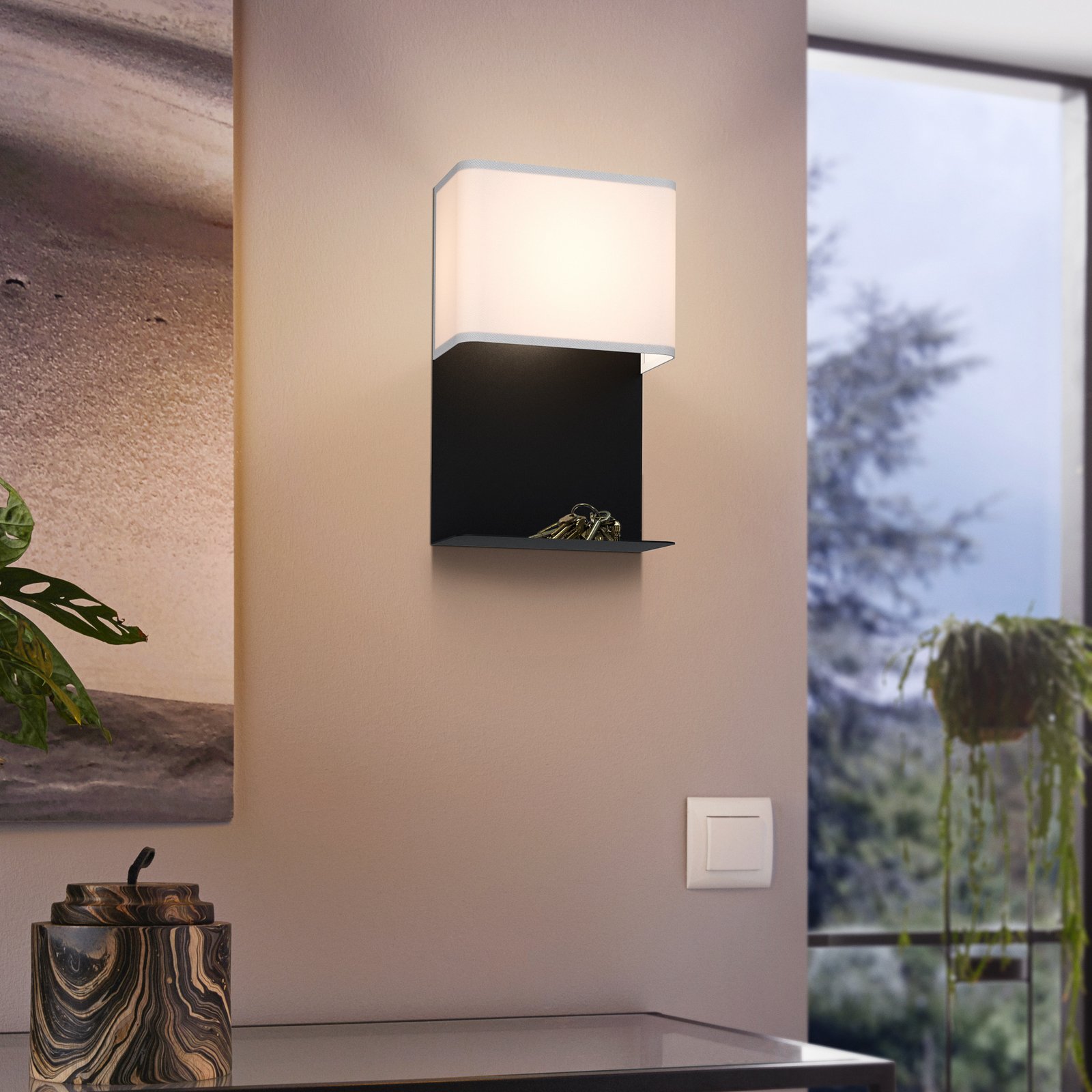 LED sienas lampas Galdakao ar tekstilizstrādājumu, melns/balts