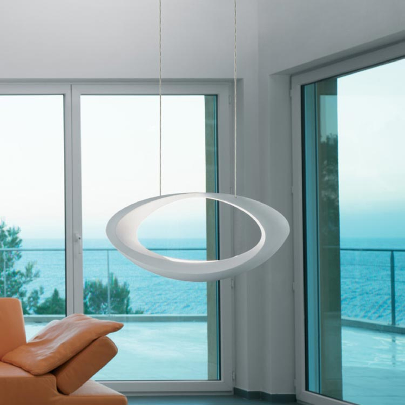Artemide Hvid design LED hængelampe Cabildo, 2.700 K - indendørsbelysning Stue - spisebordslampe