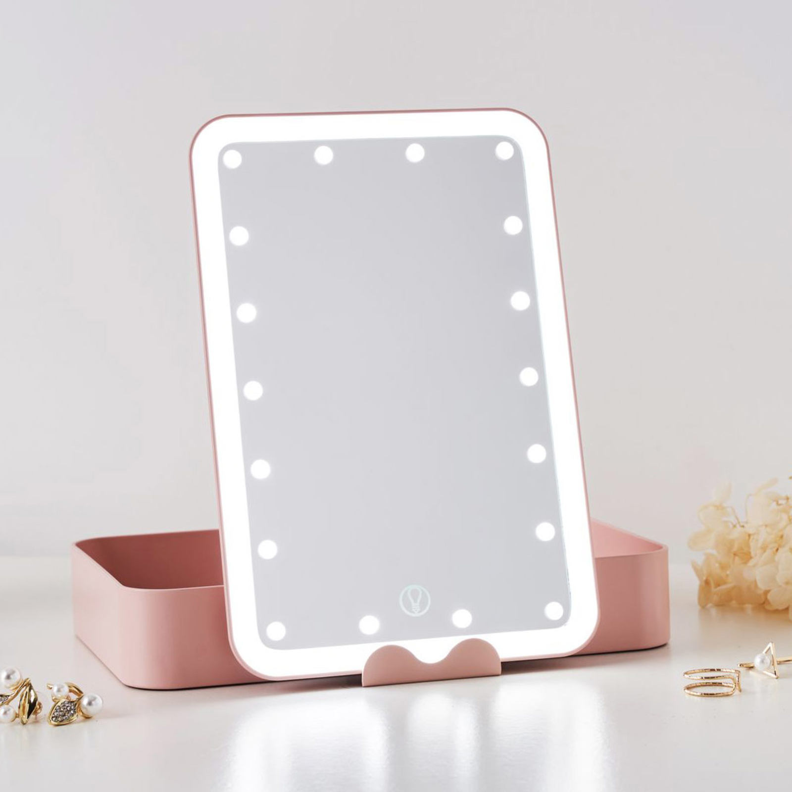 little mirror with lights