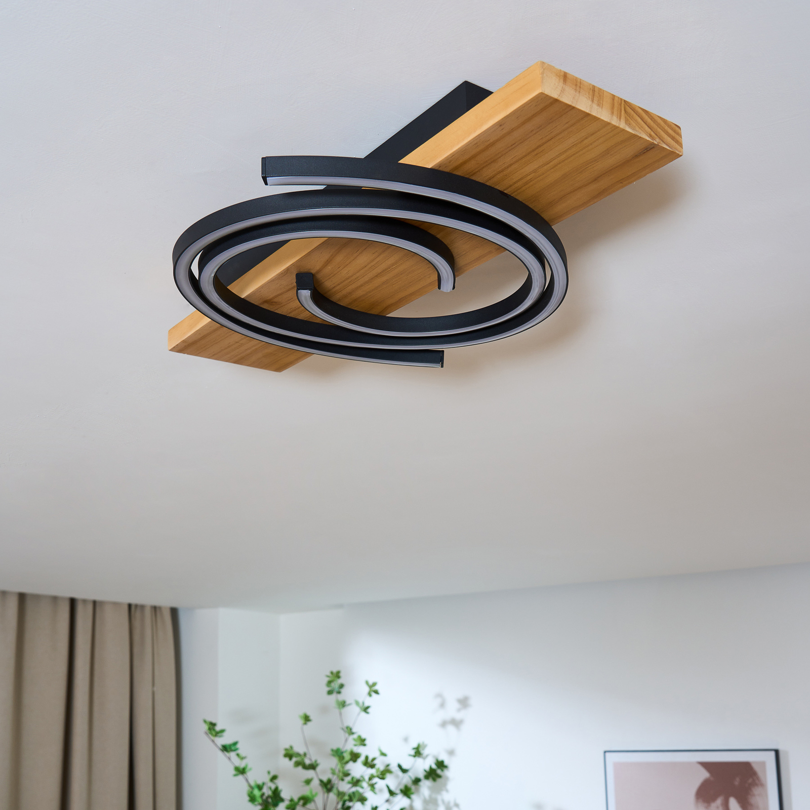 Candeeiro de teto LED Rifia, castanho, comprimento 50 cm, madeira