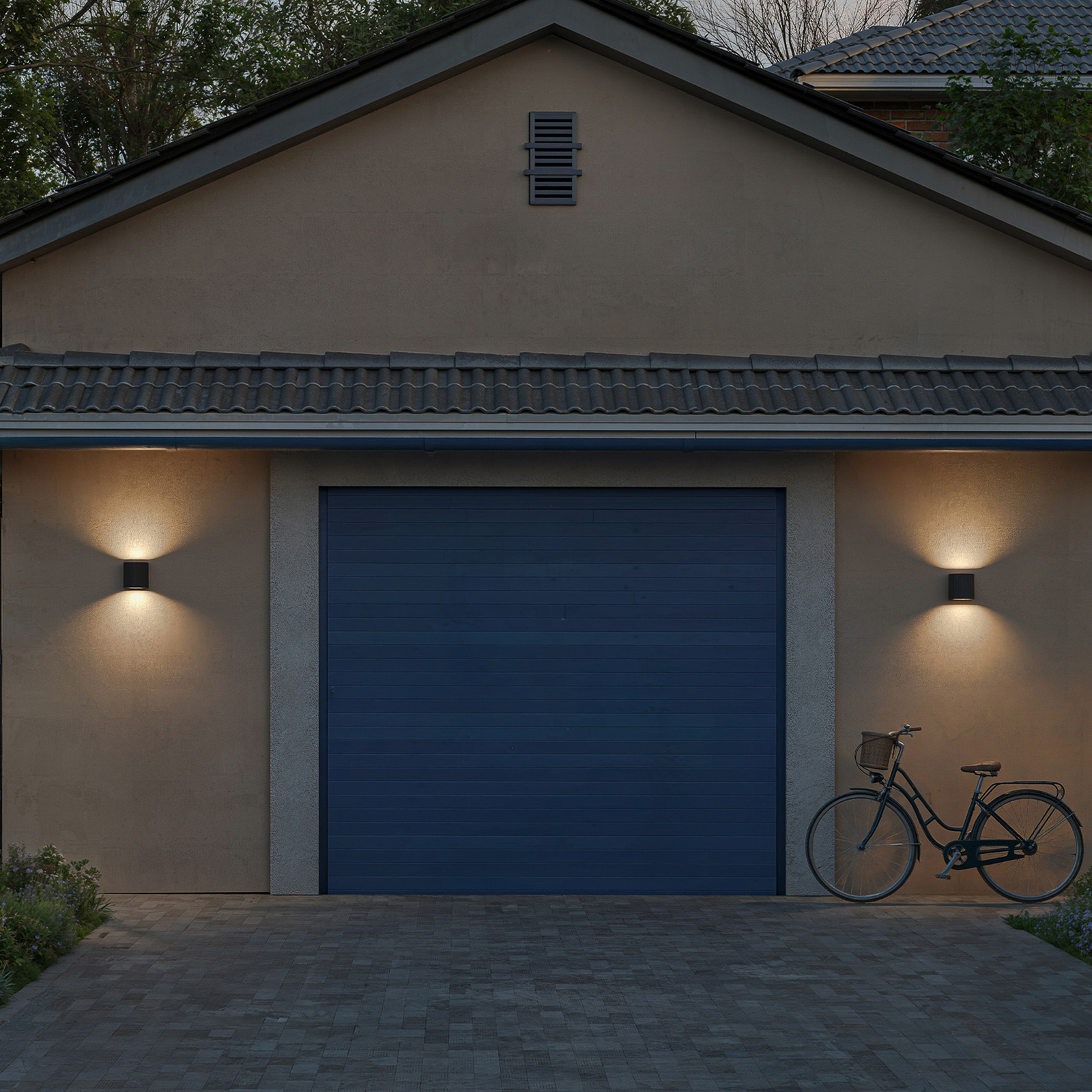 Philips Zyra LED kültéri fali világítás, felfelé/lefelé irányuló, antracit, IP44 Philips Zyra LED kültéri fali világítás, felfelé/lefelé irányuló, antracit, IP44