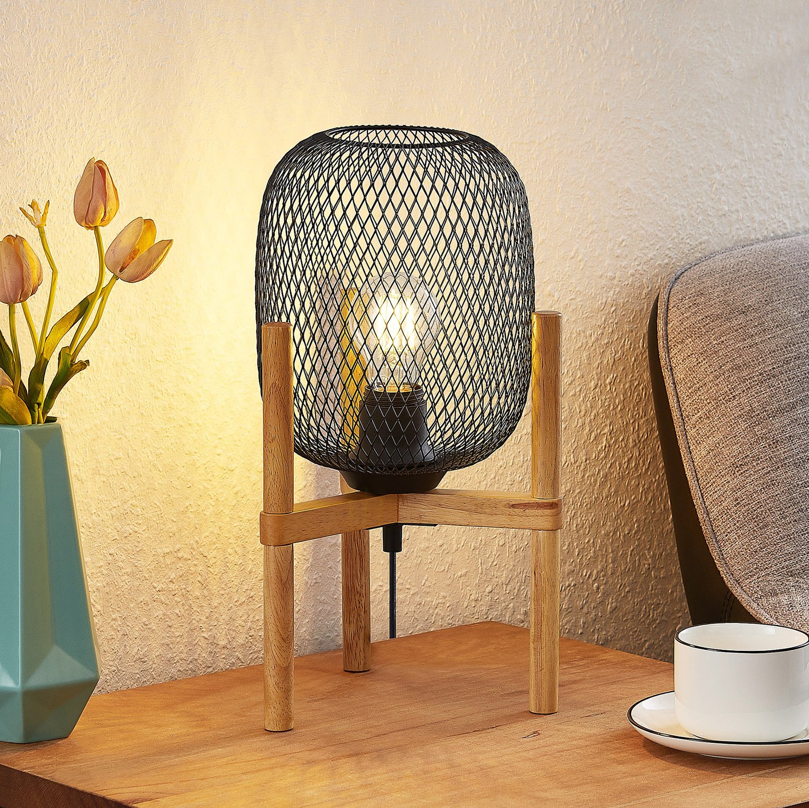 Lindby Djuna cage table lamp with wooden frame